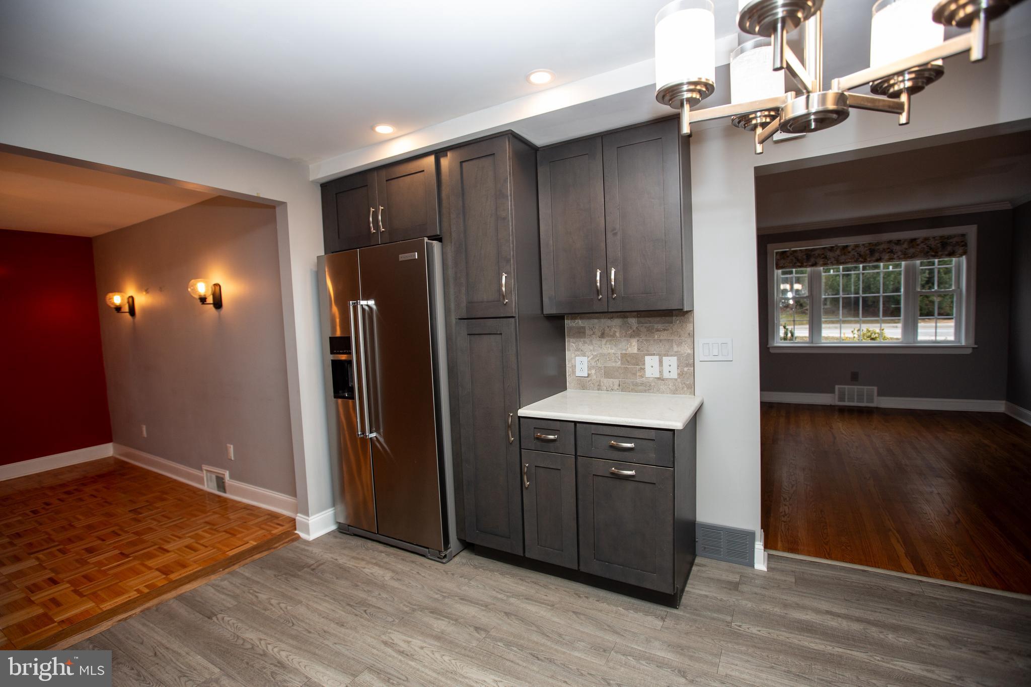 GLENSIDE - Residential