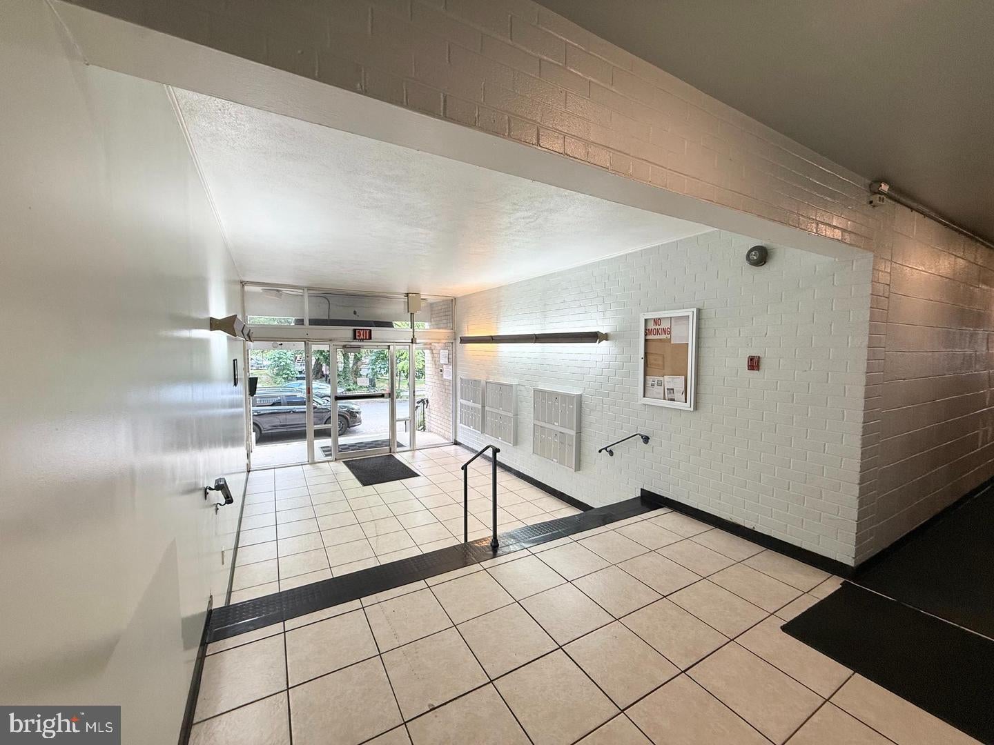 1920 NAYLOR ROAD SE 210