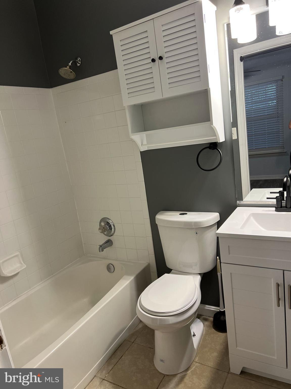 BARR HILL AT INVERNESS - Residential