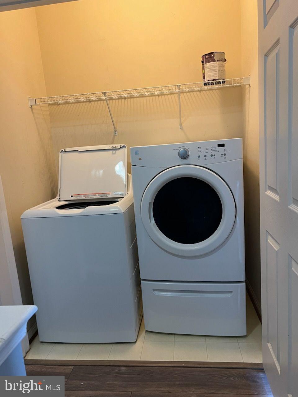 BARR HILL AT INVERNESS - Residential