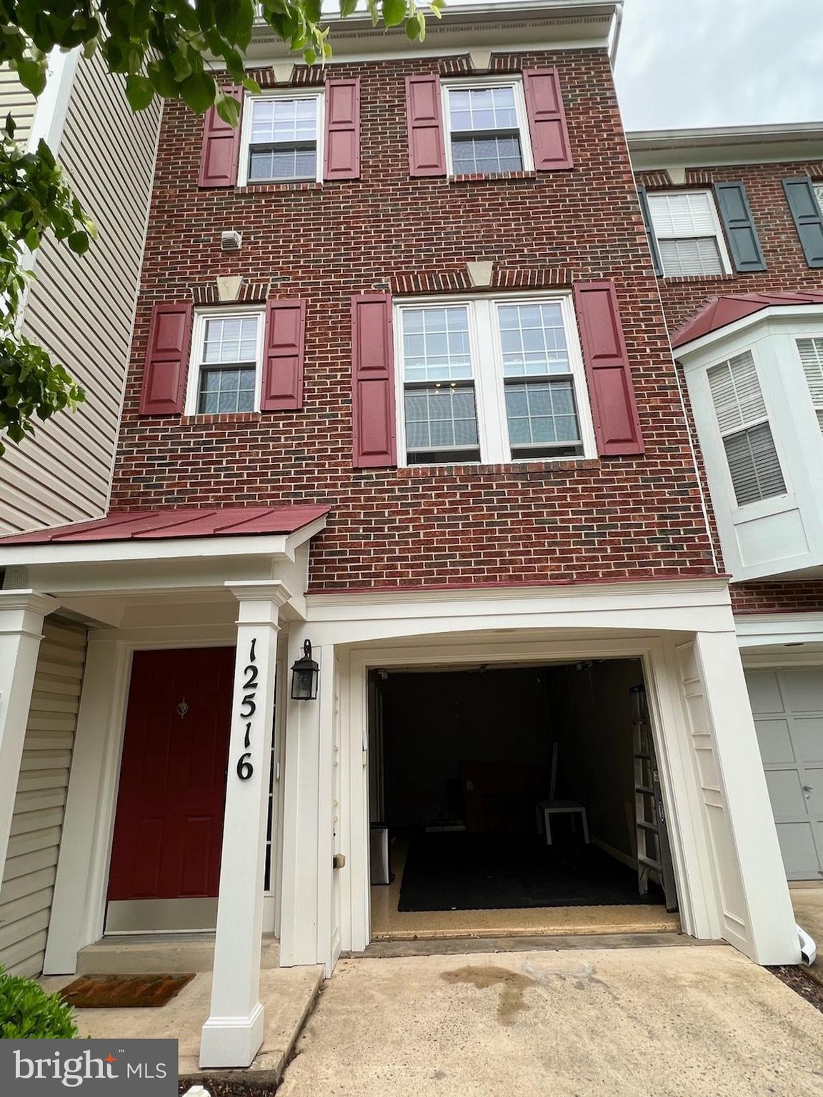 BARR HILL AT INVERNESS - Residential