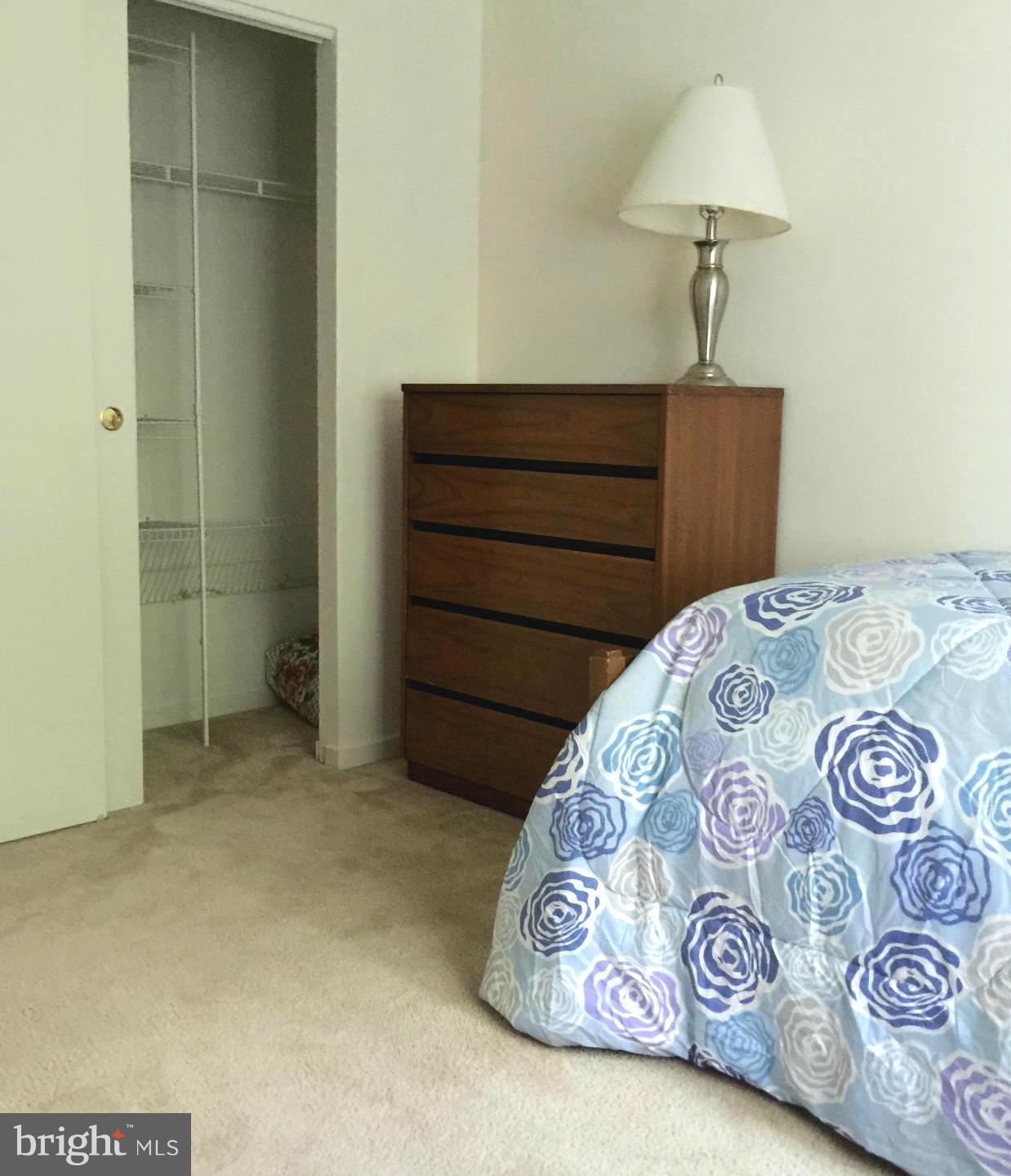 BEDFORD COMMONS - Residential Lease