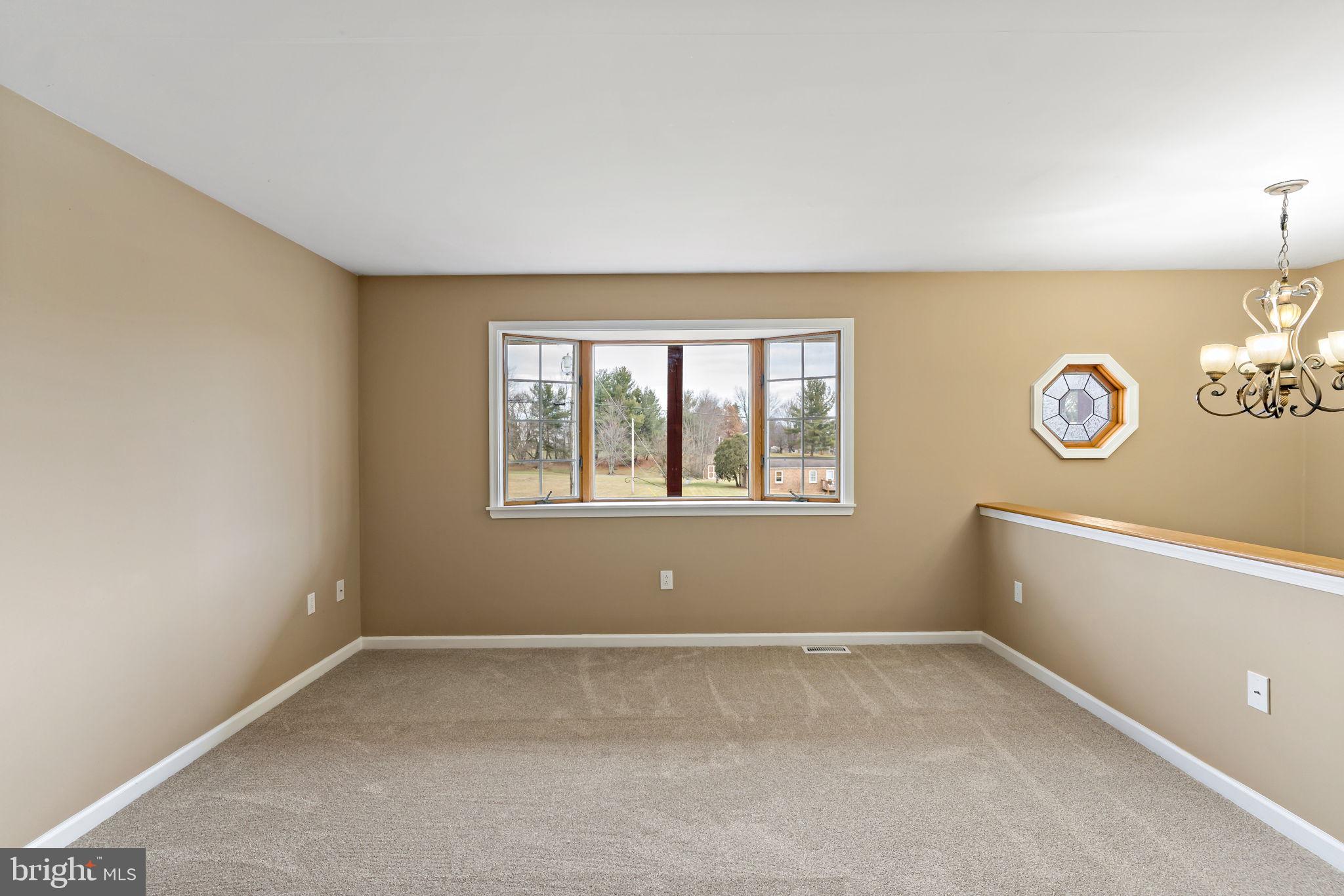 HENSELL HEIGHTS - Residential