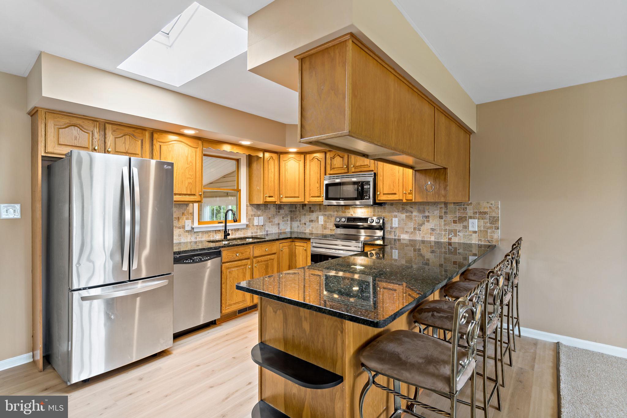 HENSELL HEIGHTS - Residential