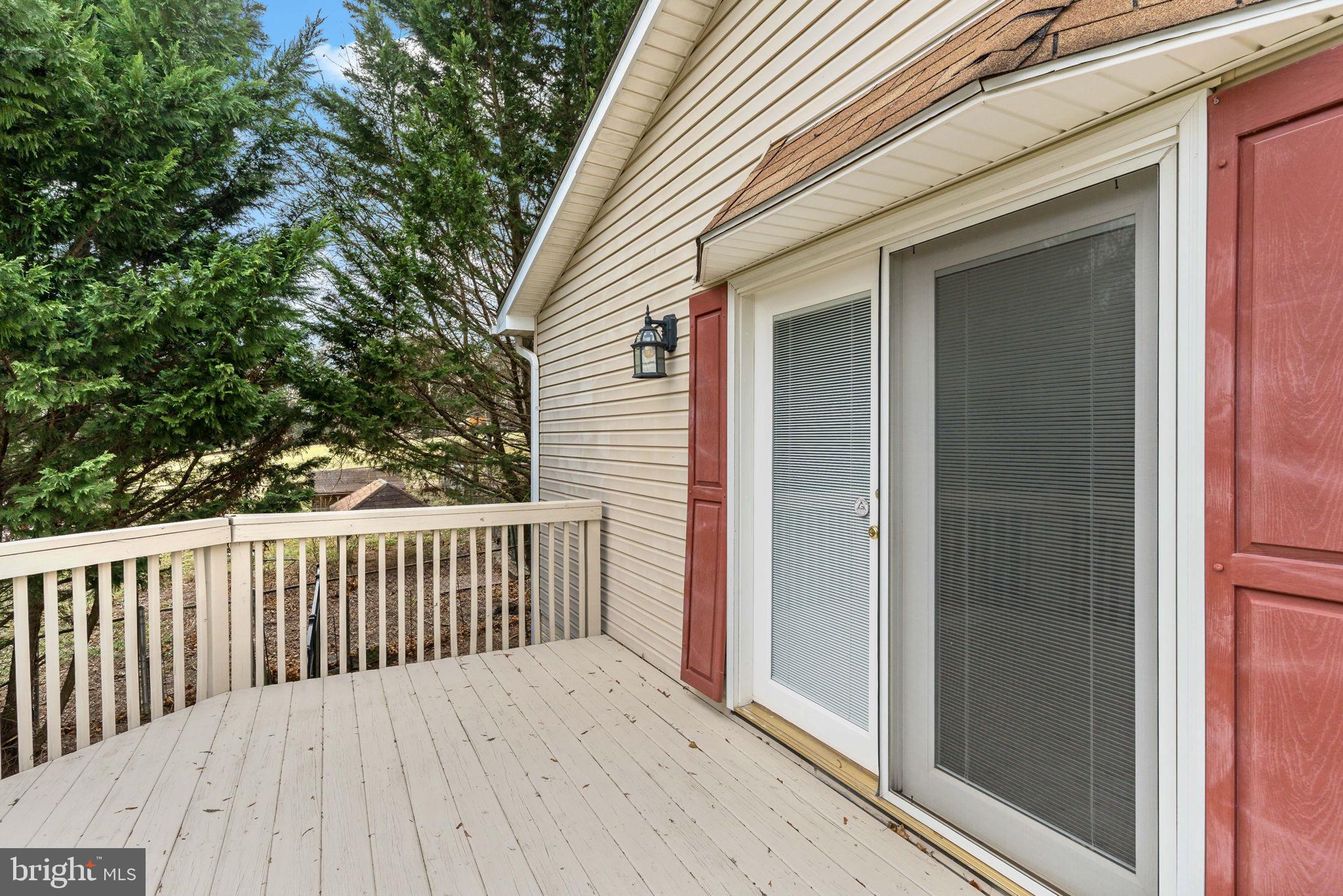 HENSELL HEIGHTS - Residential