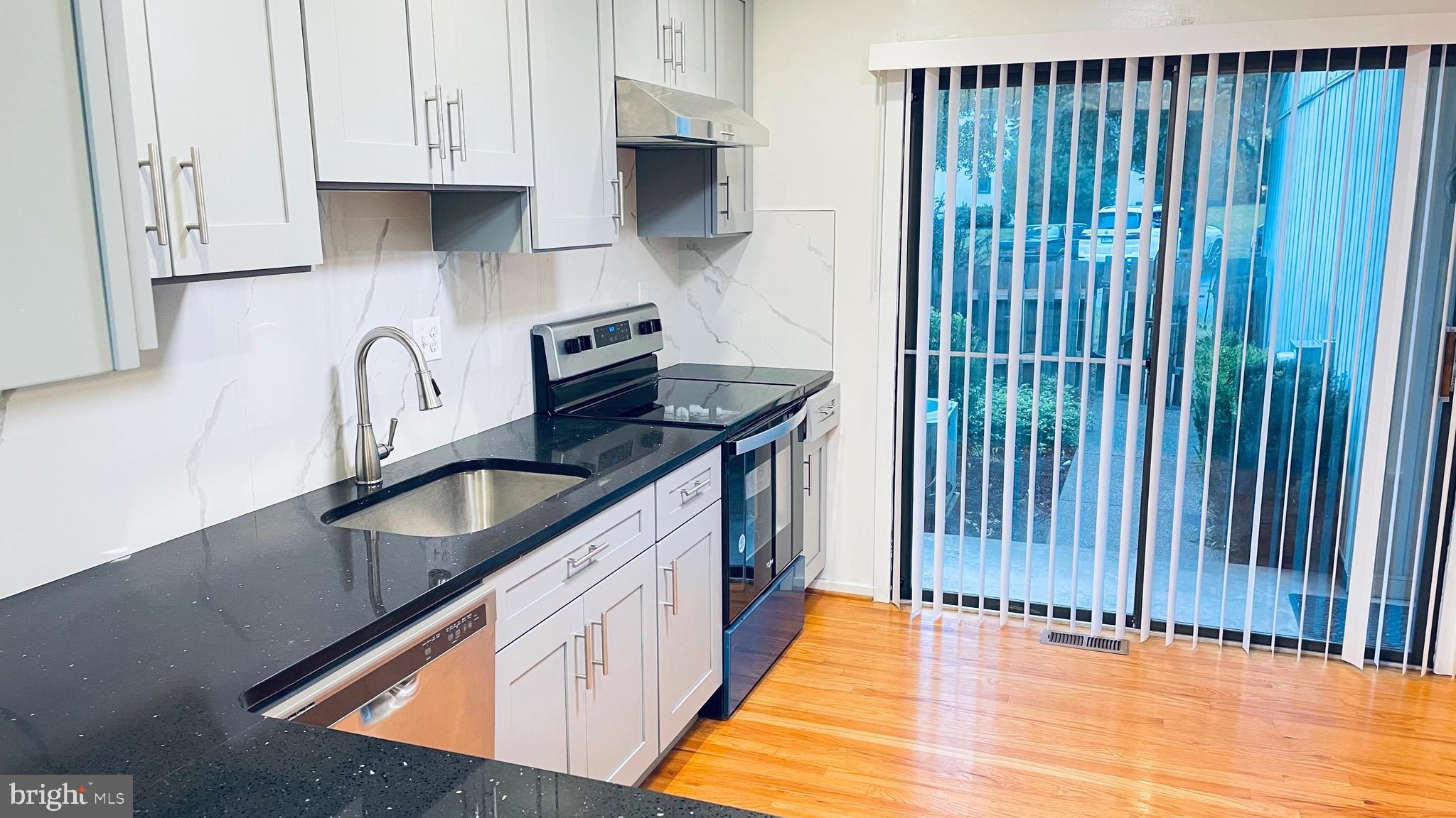 ARROWHEAD - Residential Lease