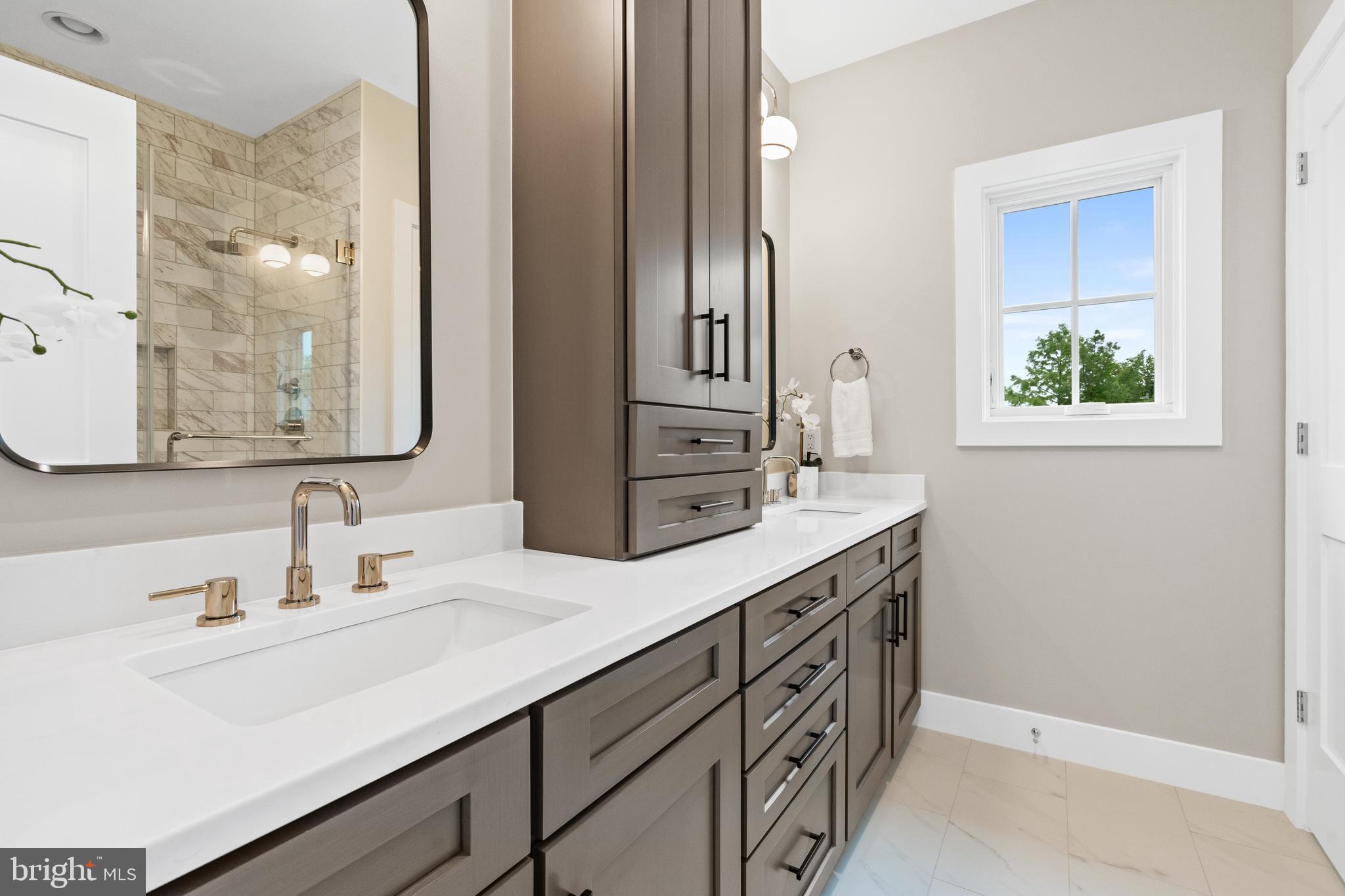 DEL RAY - Residential