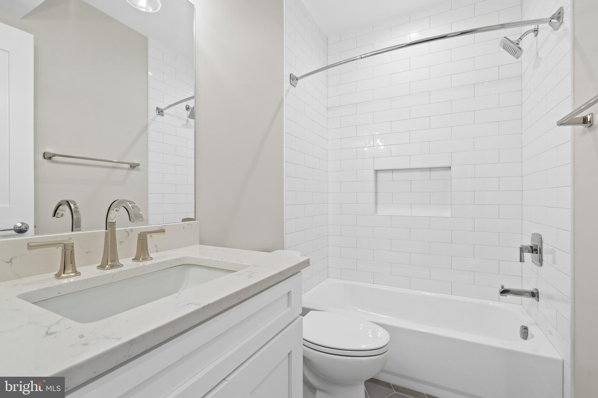 DEL RAY - Residential