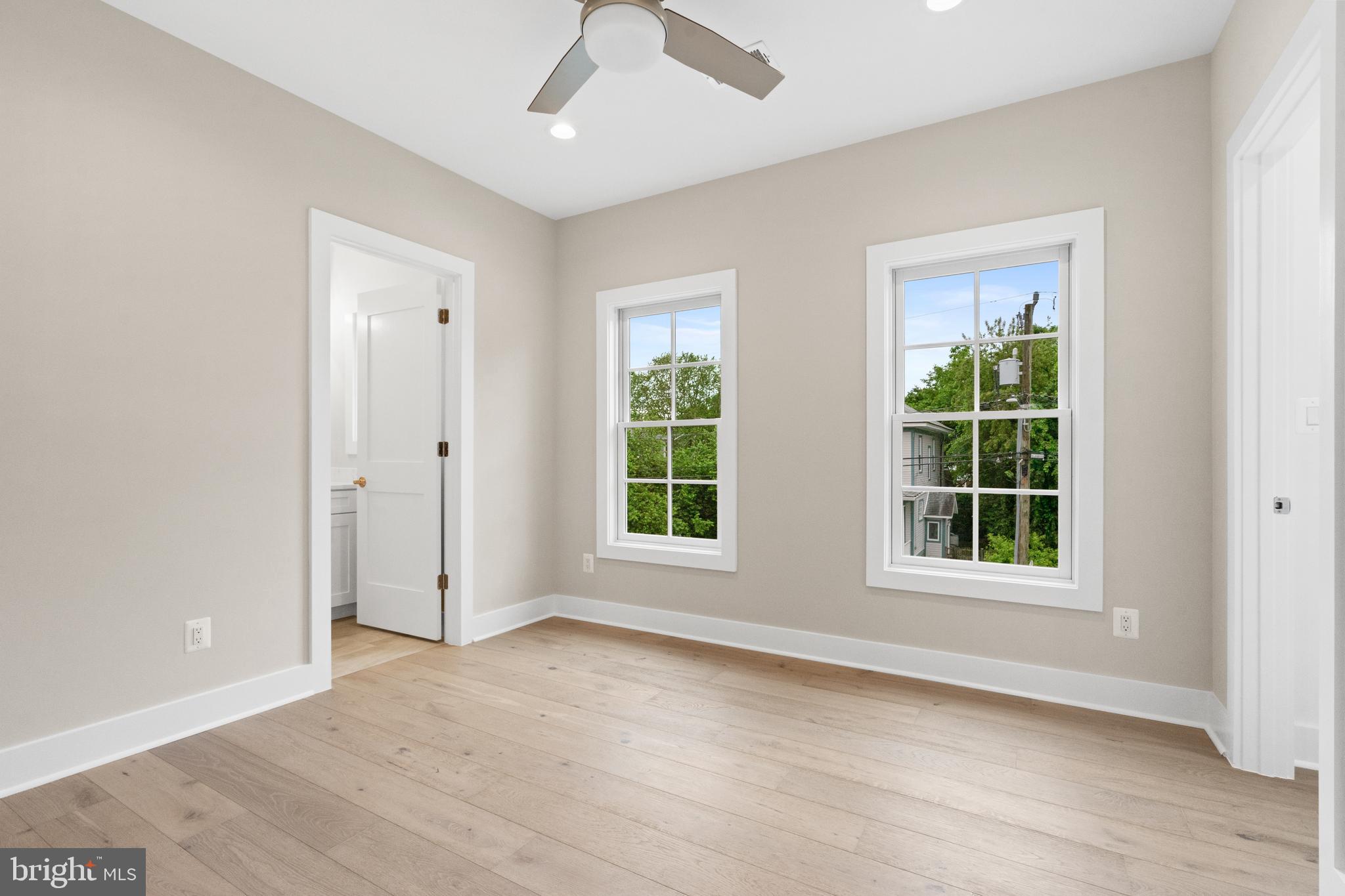 DEL RAY - Residential