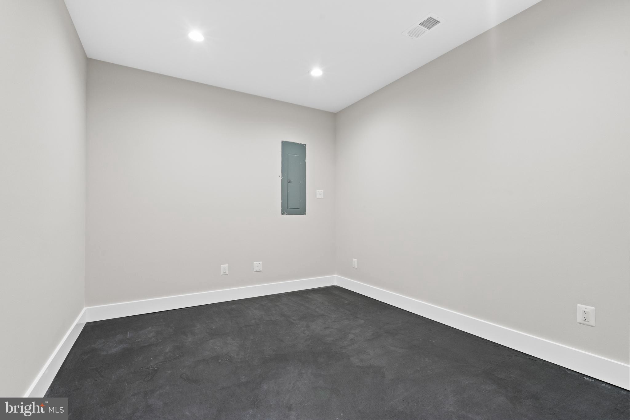 DEL RAY - Residential