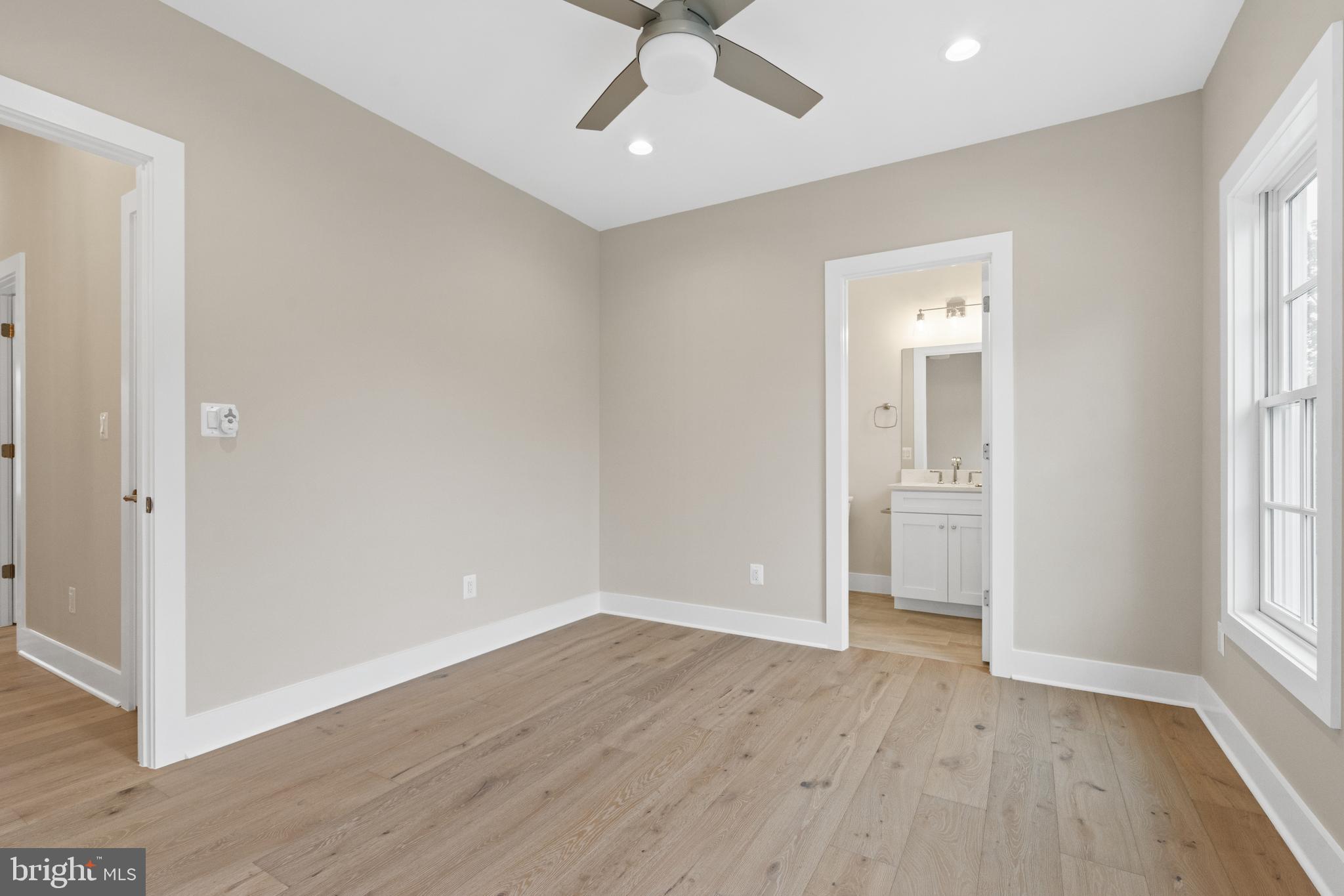 DEL RAY - Residential