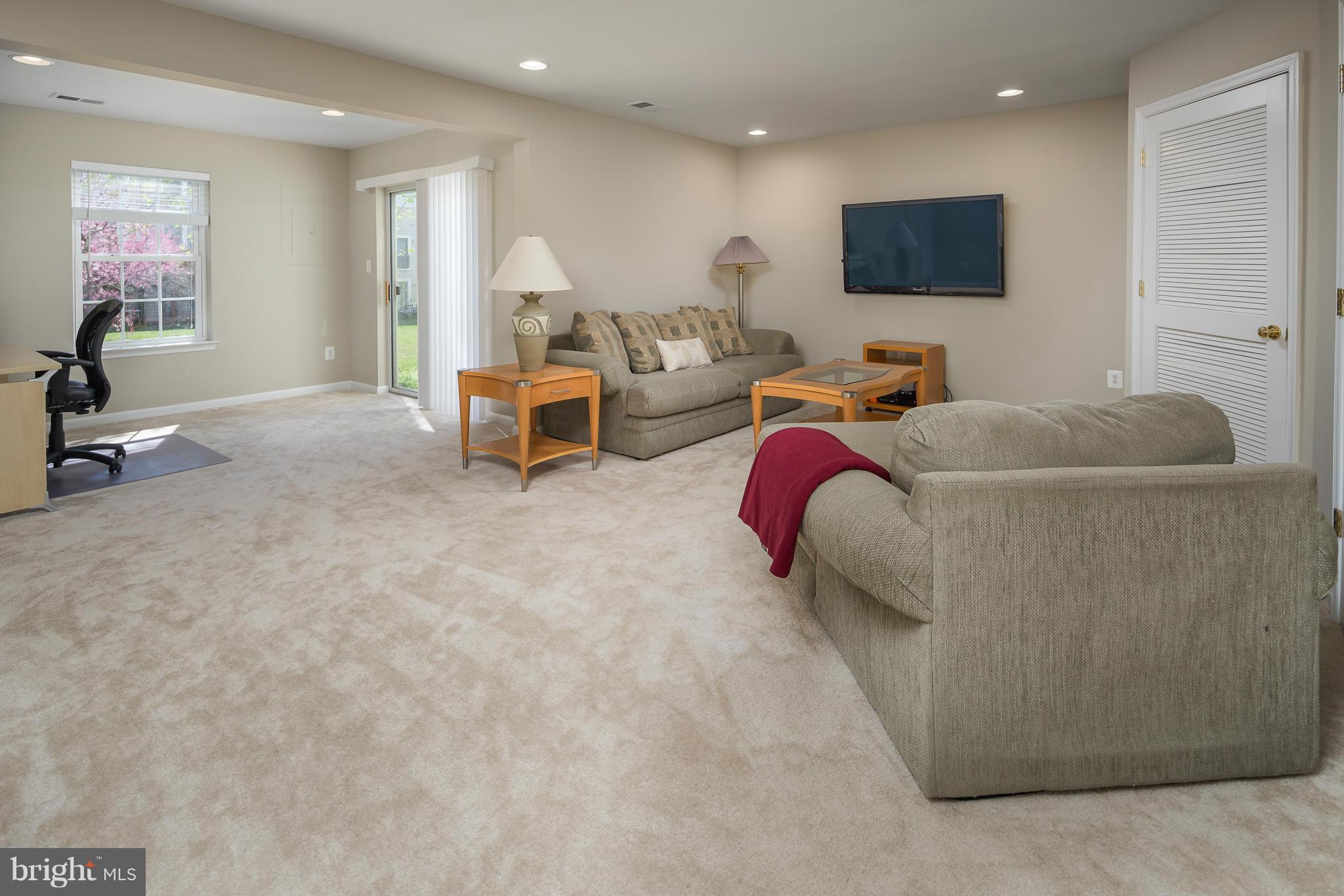 INDEPENDENCE - Residential