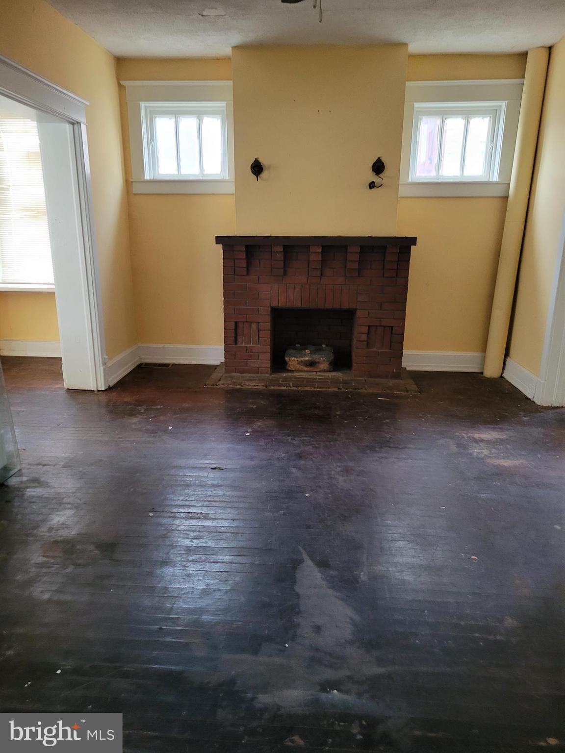 LINWOOD - Residential