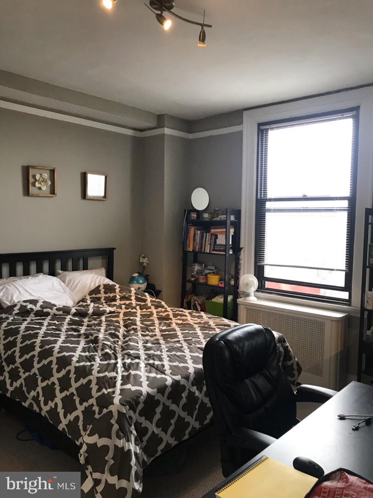 RITTENHOUSE SQUARE - Residential Lease