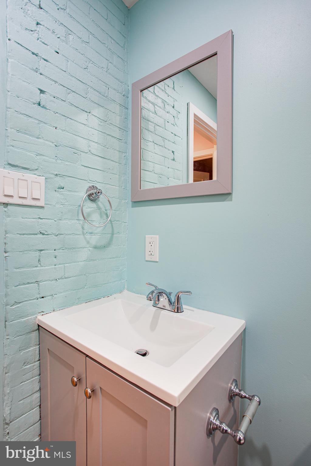 BREWERYTOWN - Residential Lease
