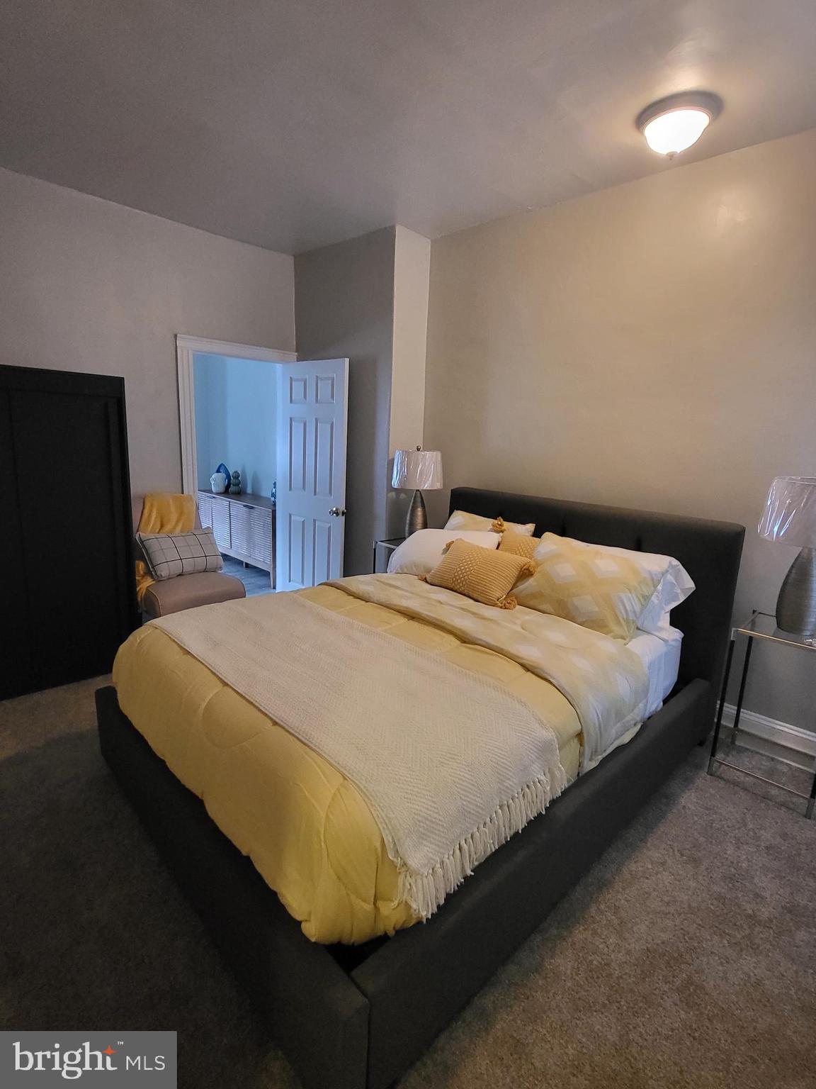 5219 CEDAR AVENUE 2ND FLOOR