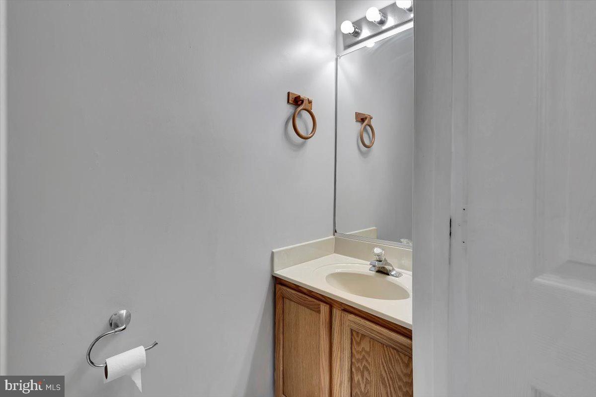 PERRY HALL - Residential