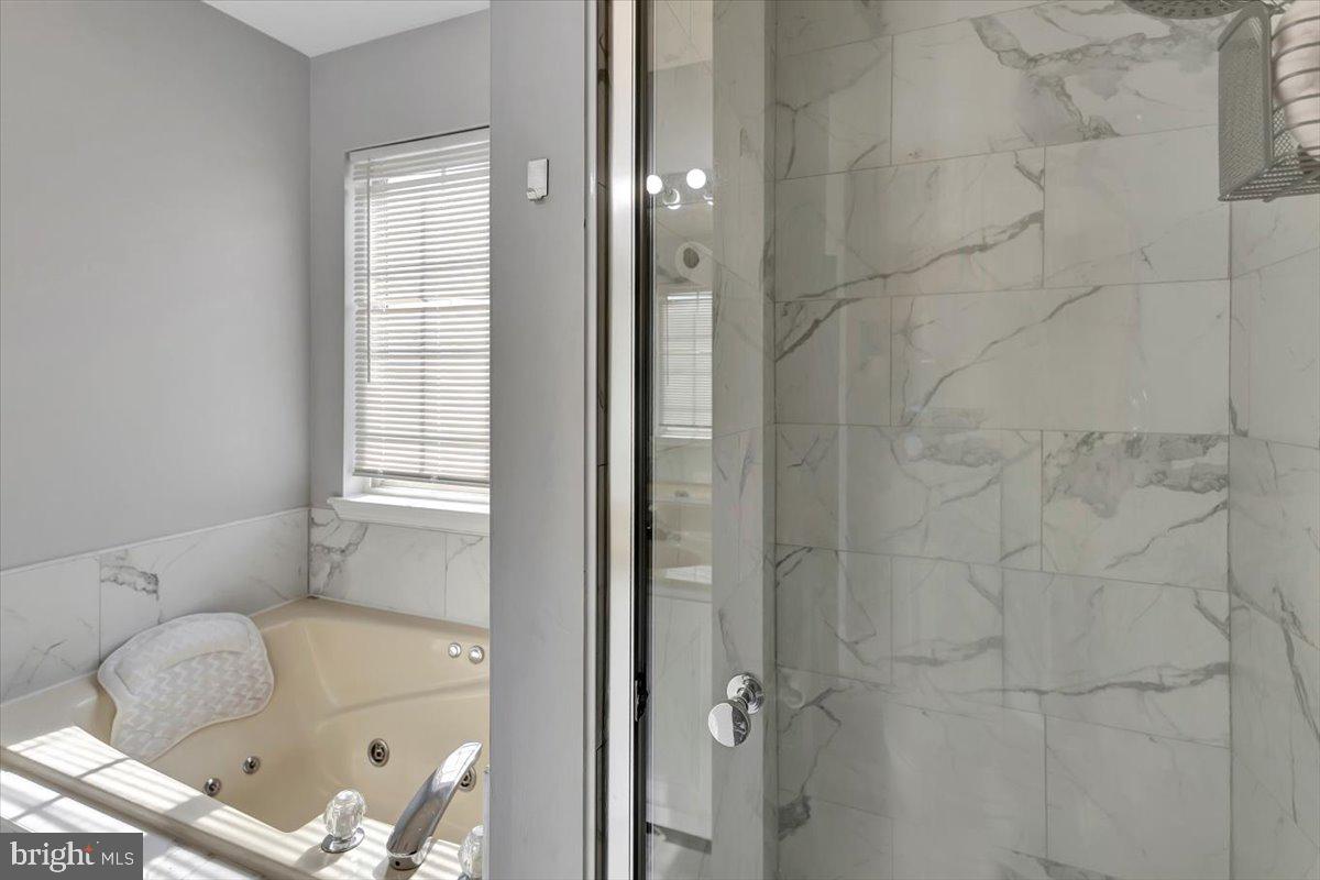 PERRY HALL - Residential