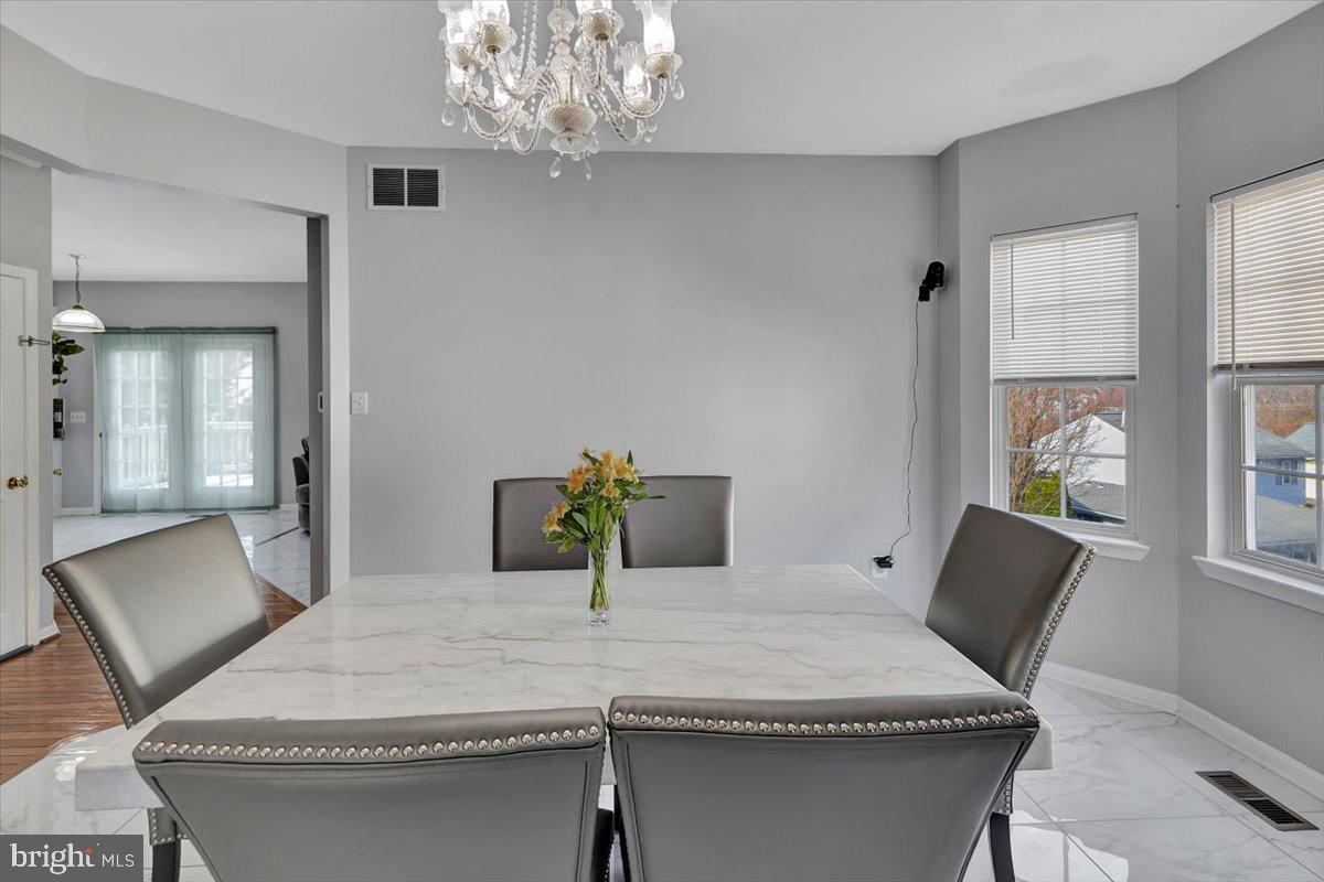 PERRY HALL - Residential