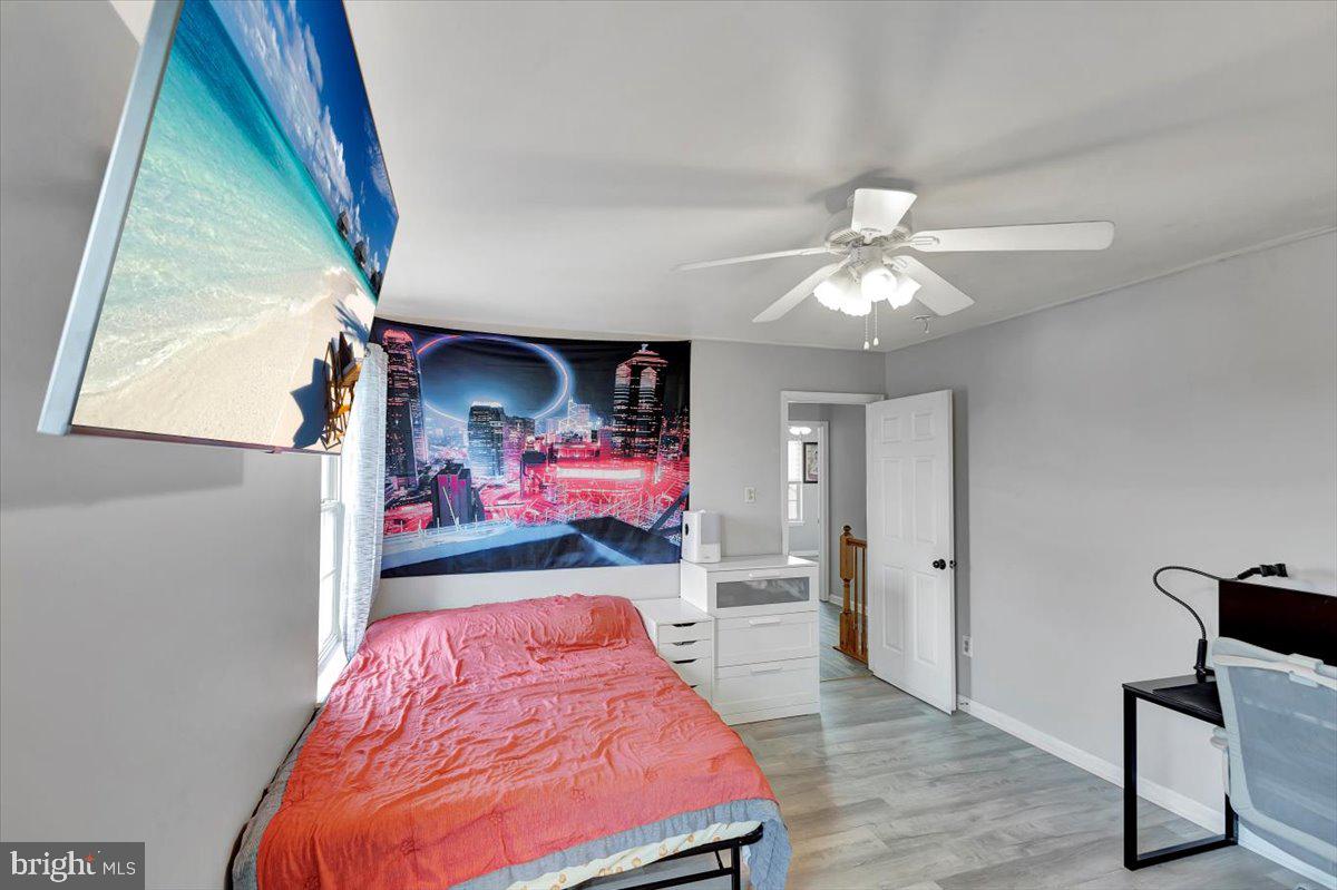 PERRY HALL - Residential