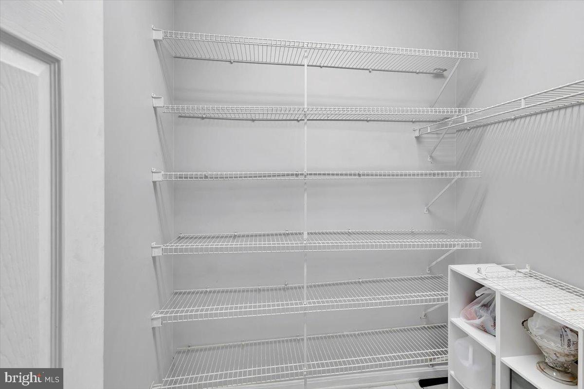 PERRY HALL - Residential