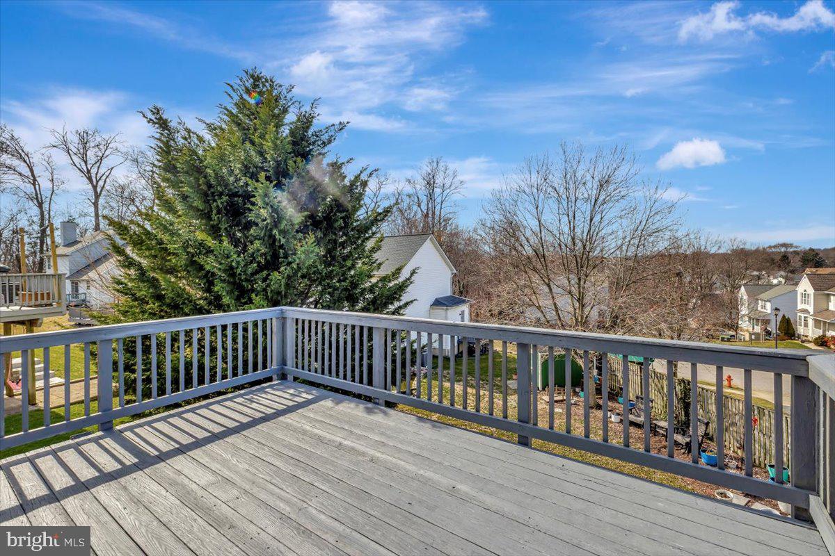 PERRY HALL - Residential