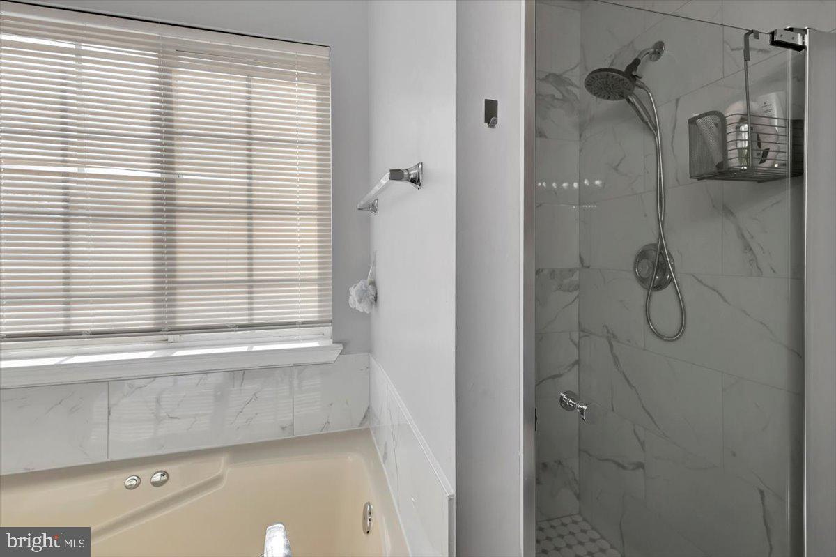 PERRY HALL - Residential