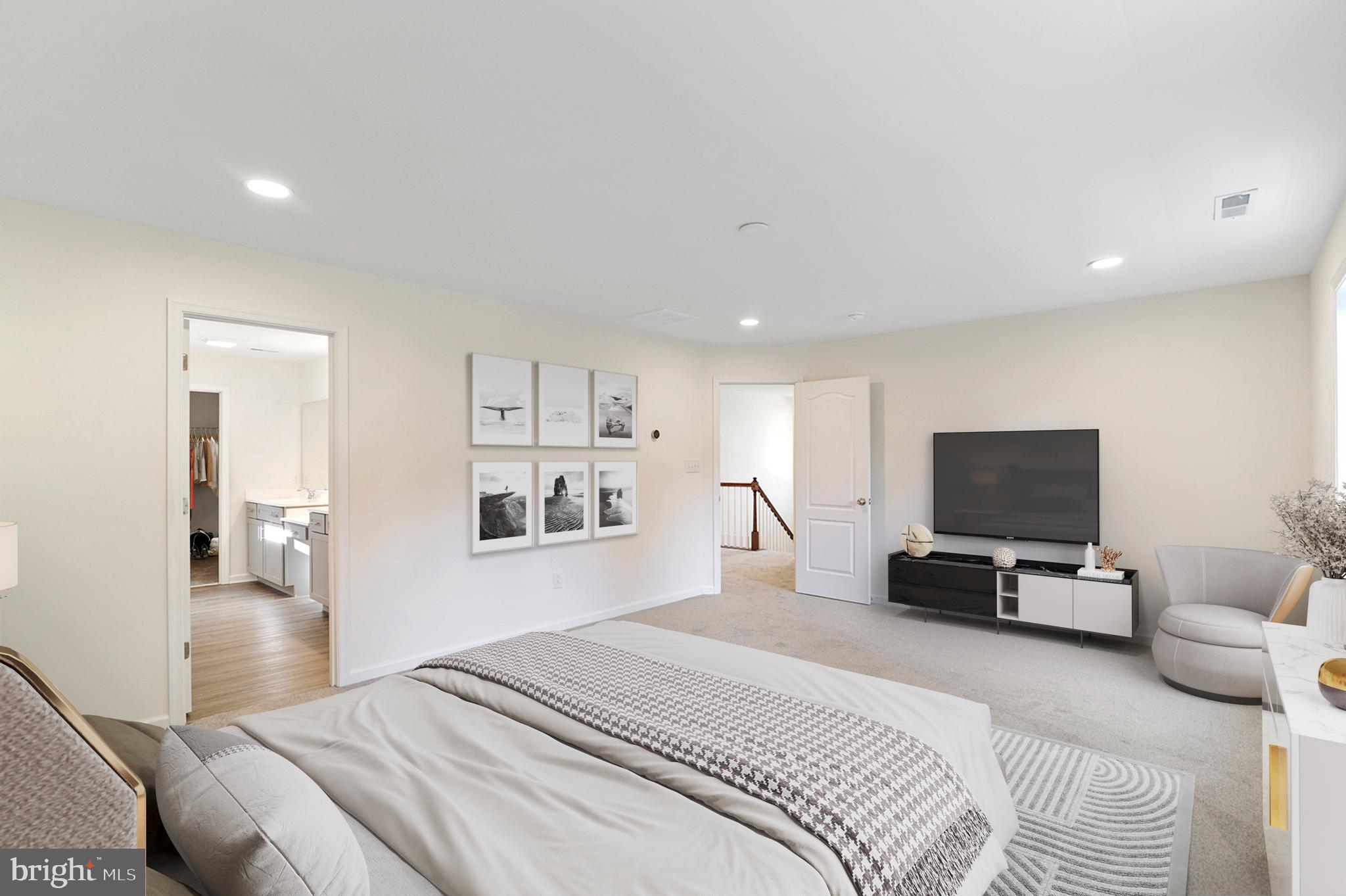 PINEHURST VILLAGE - Residential