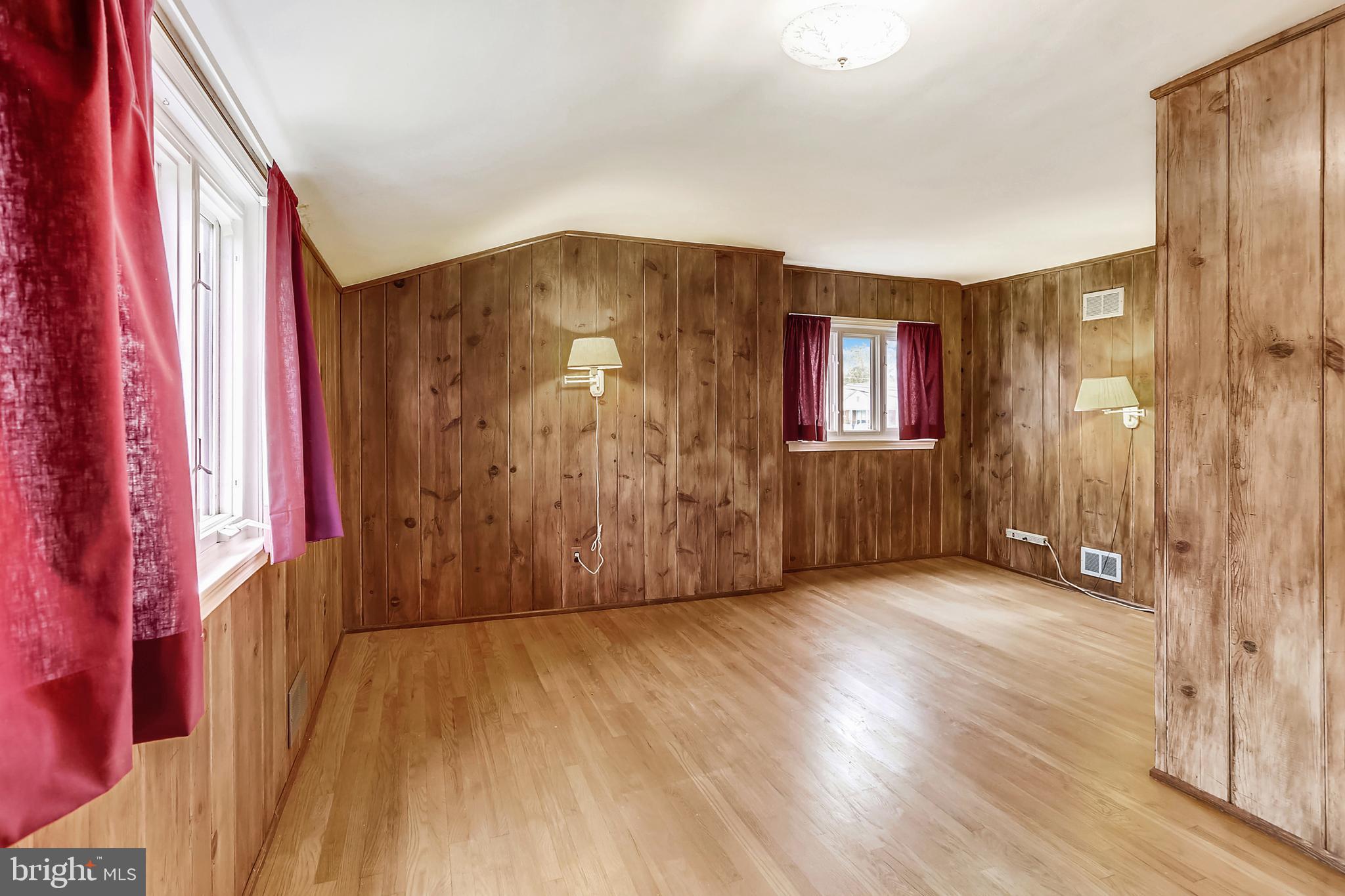 OAKVIEW - Residential