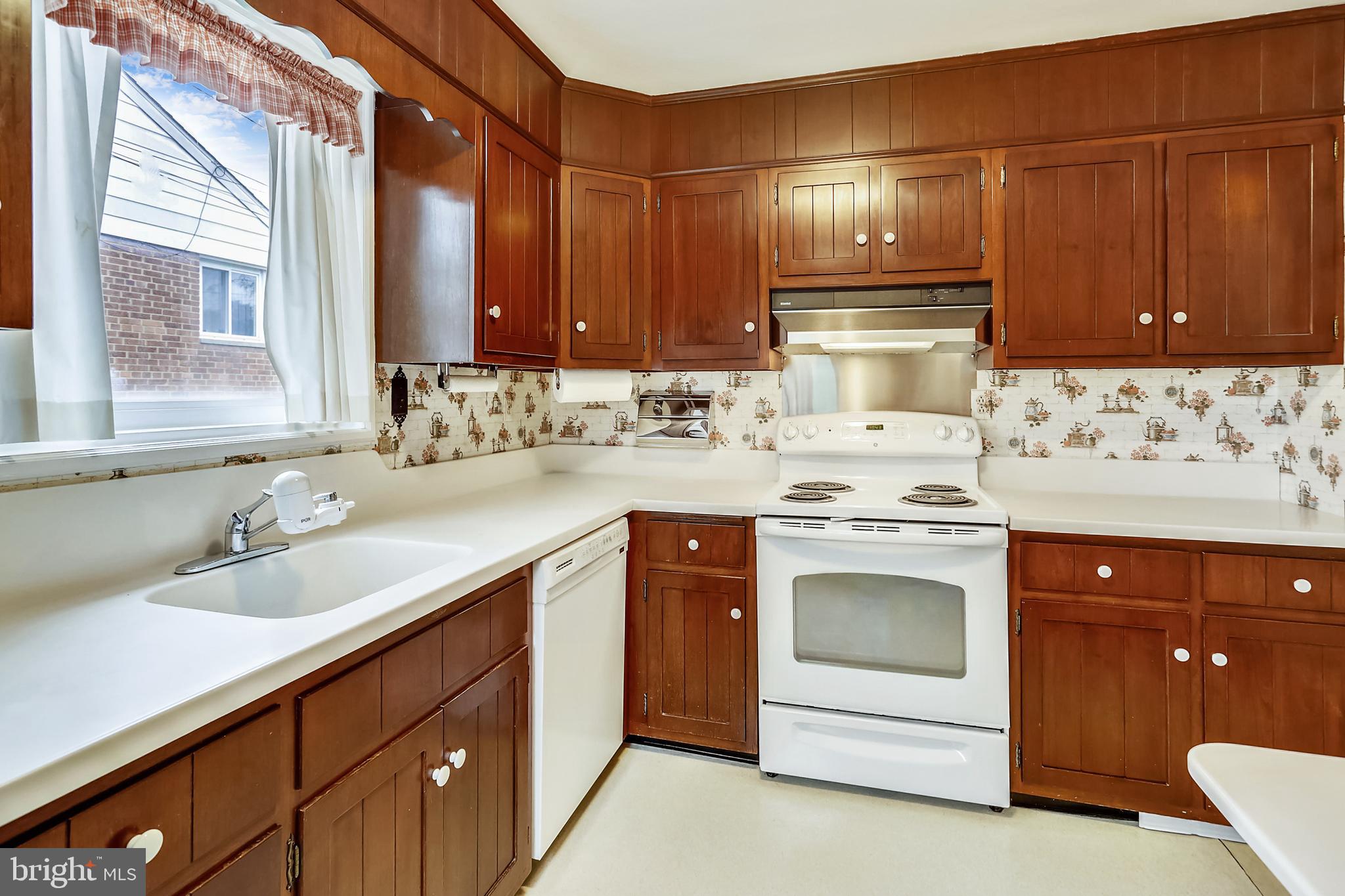 OAKVIEW - Residential