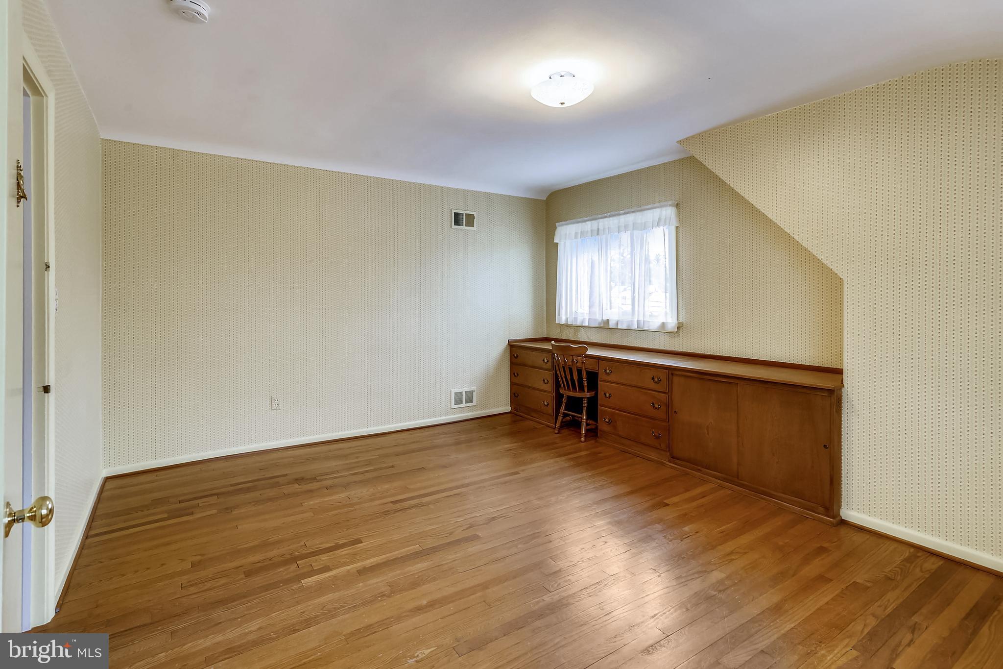 OAKVIEW - Residential