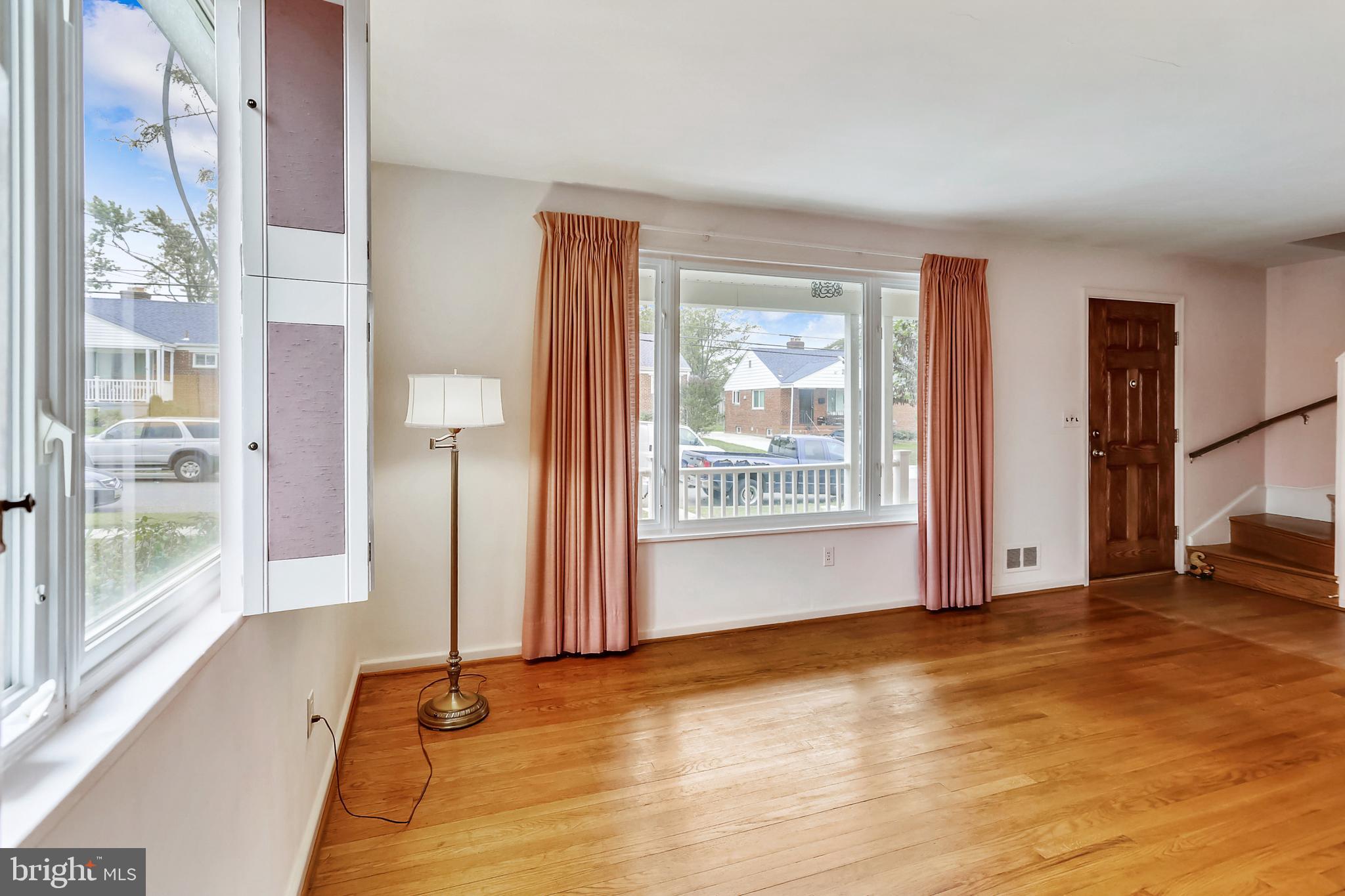 OAKVIEW - Residential