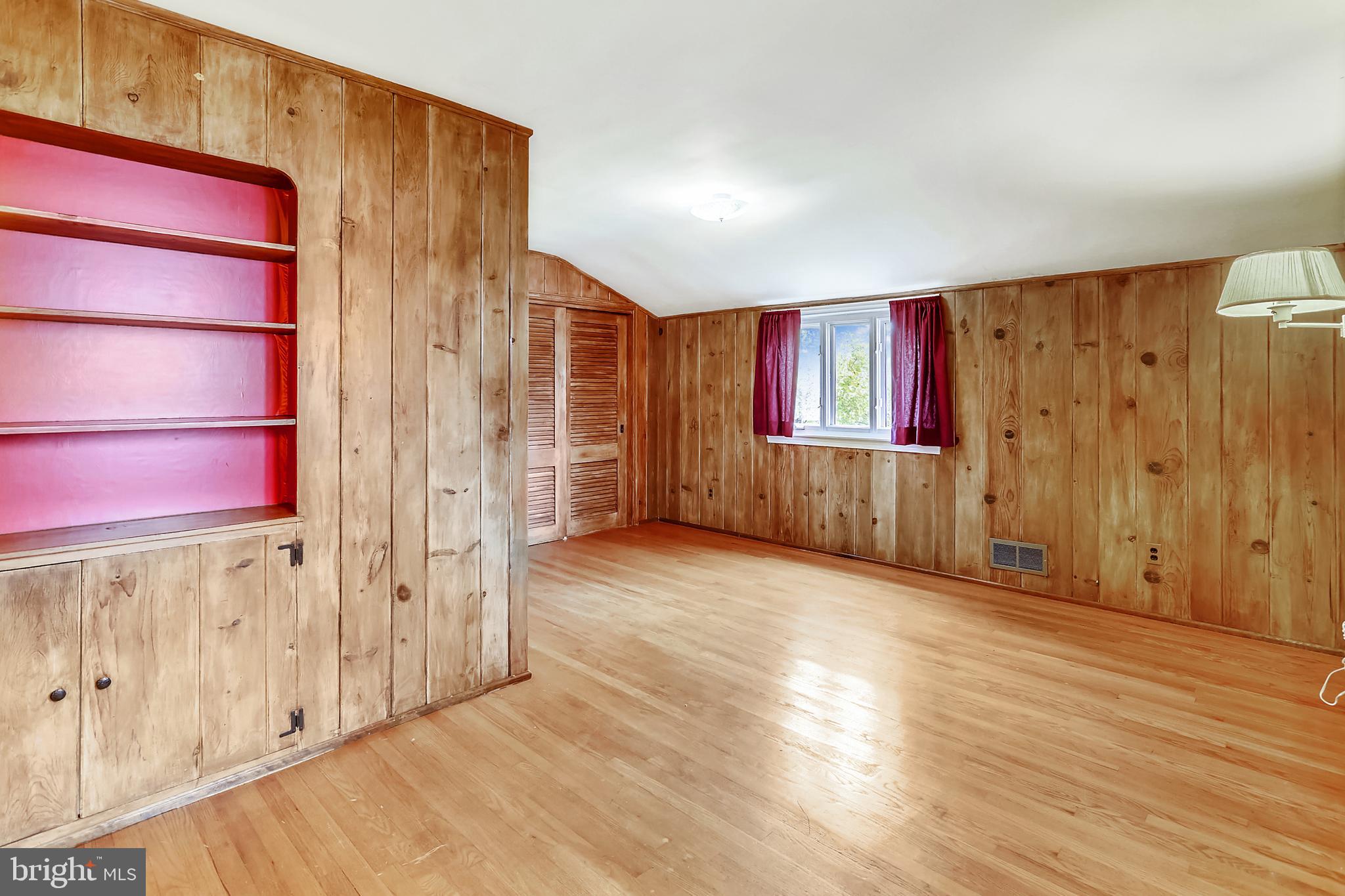 OAKVIEW - Residential