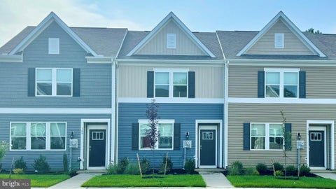 Townhouse For Sale - 545 Colette Street<br/> ELLENDALE, DE 19941