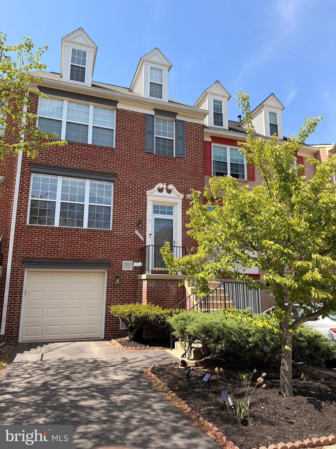 7405 DUNNINGTON PLACE