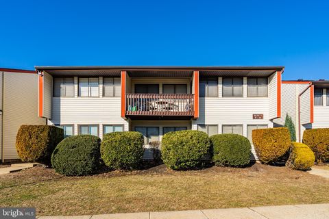 Condo For Sale - C9 Avon Drive<br/> HIGHTSTOWN, NJ 08520
