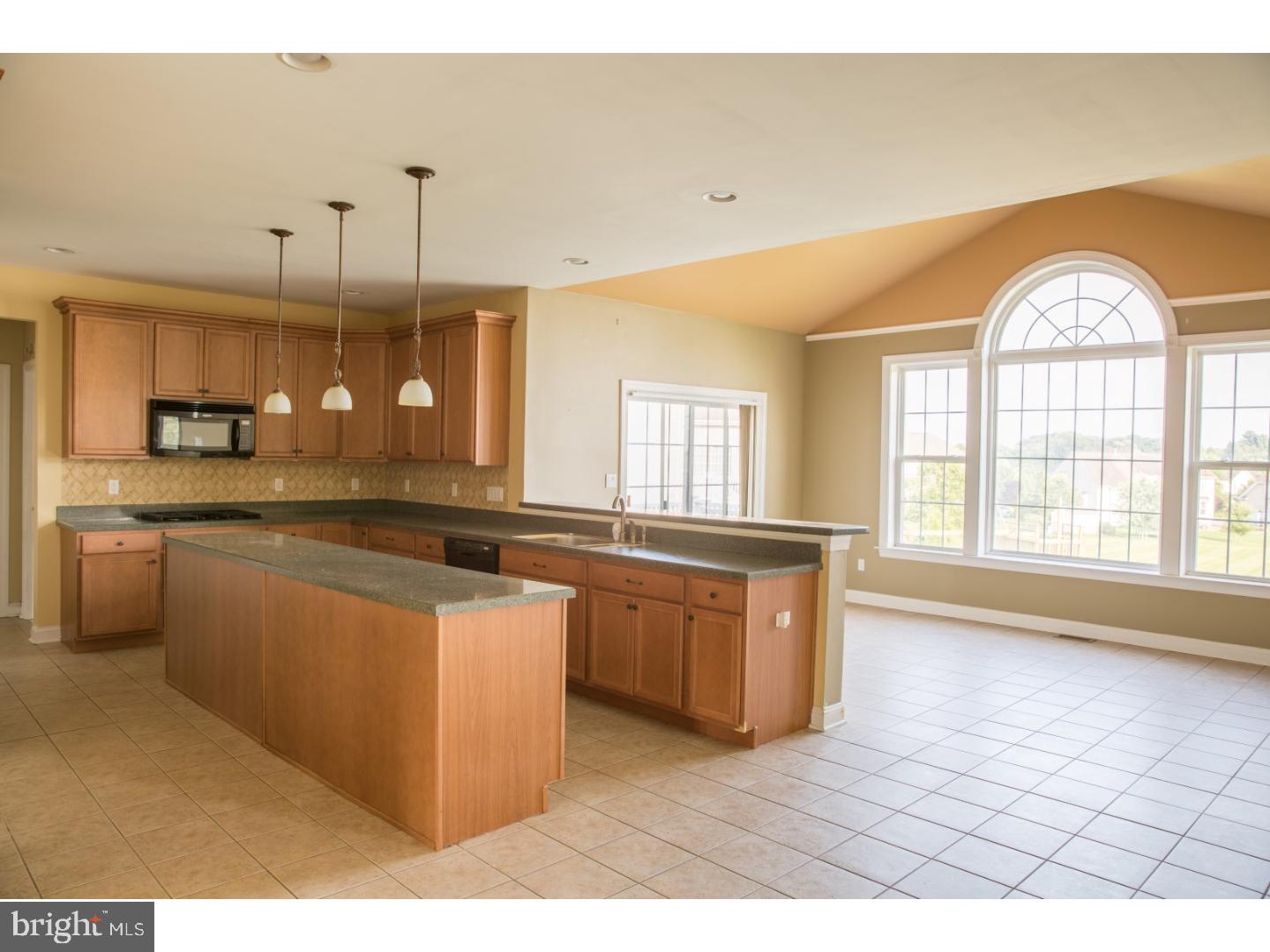 CANDLEWYCK - Residential