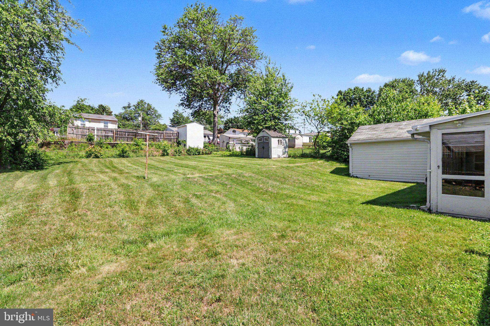 1024 BUTTONWOOD DRIVE