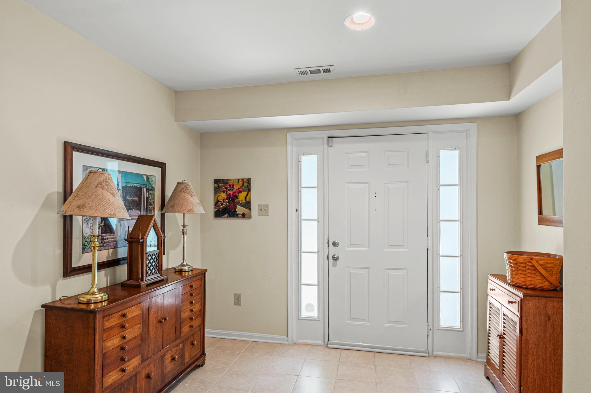 VILLAGE OF HICKORY RIDGE - Residential