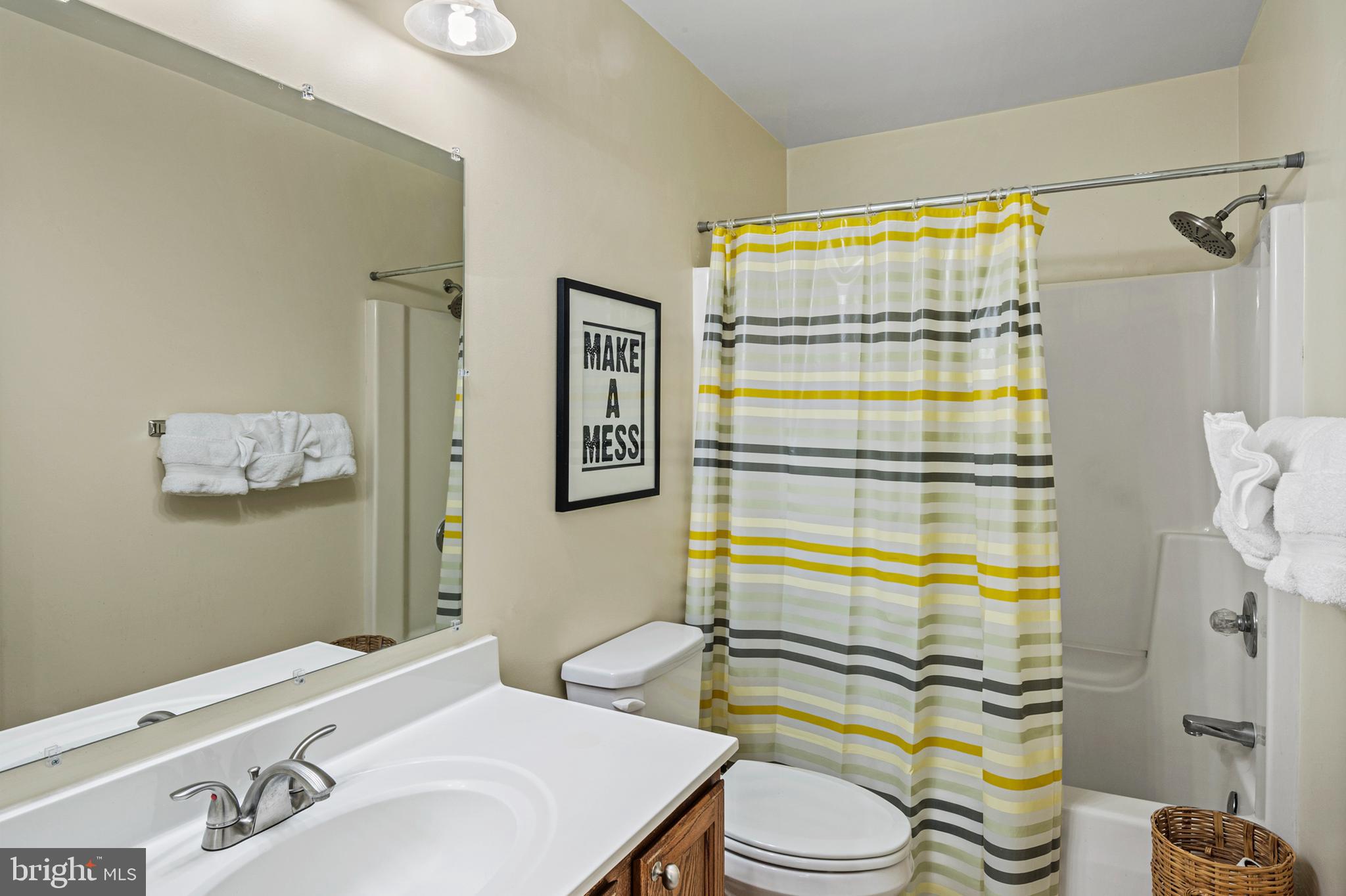 VILLAGE OF HICKORY RIDGE - Residential