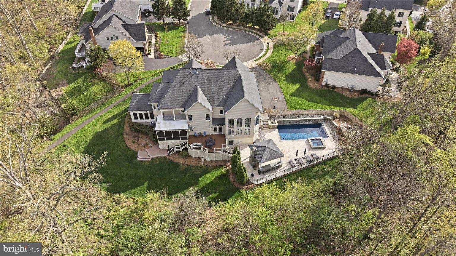 POLAND - Residential