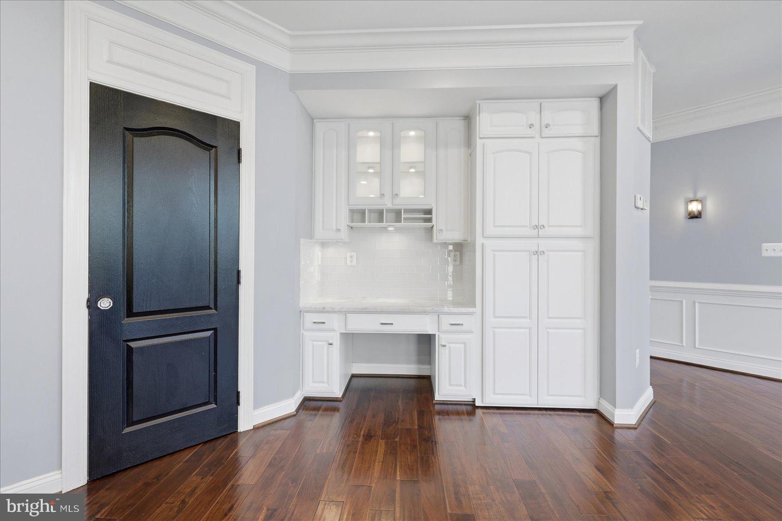 POLAND - Residential