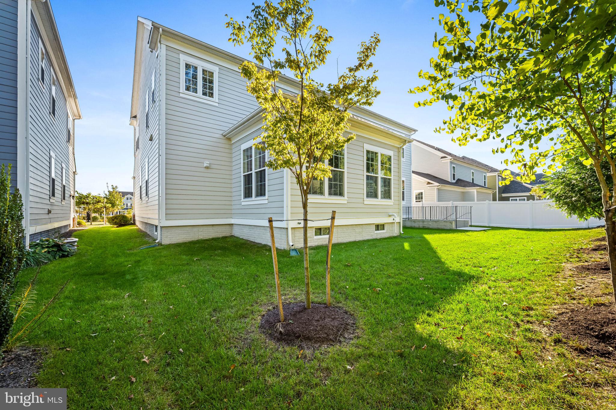 GREENLEIGH AT CROSSROADS - Residential