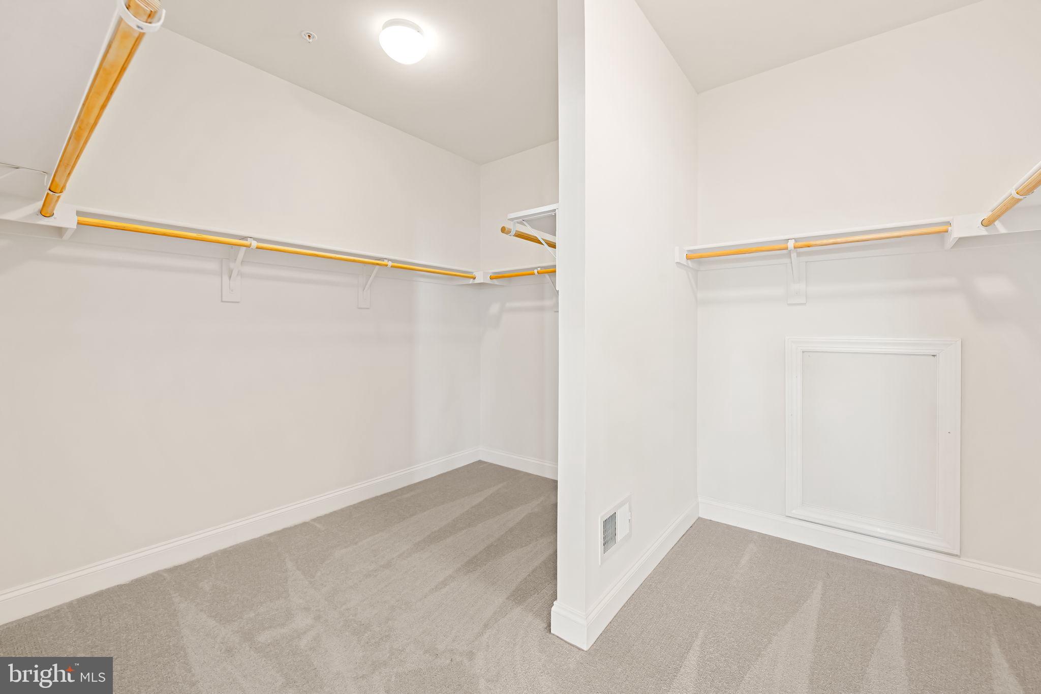 GREENLEIGH AT CROSSROADS - Residential