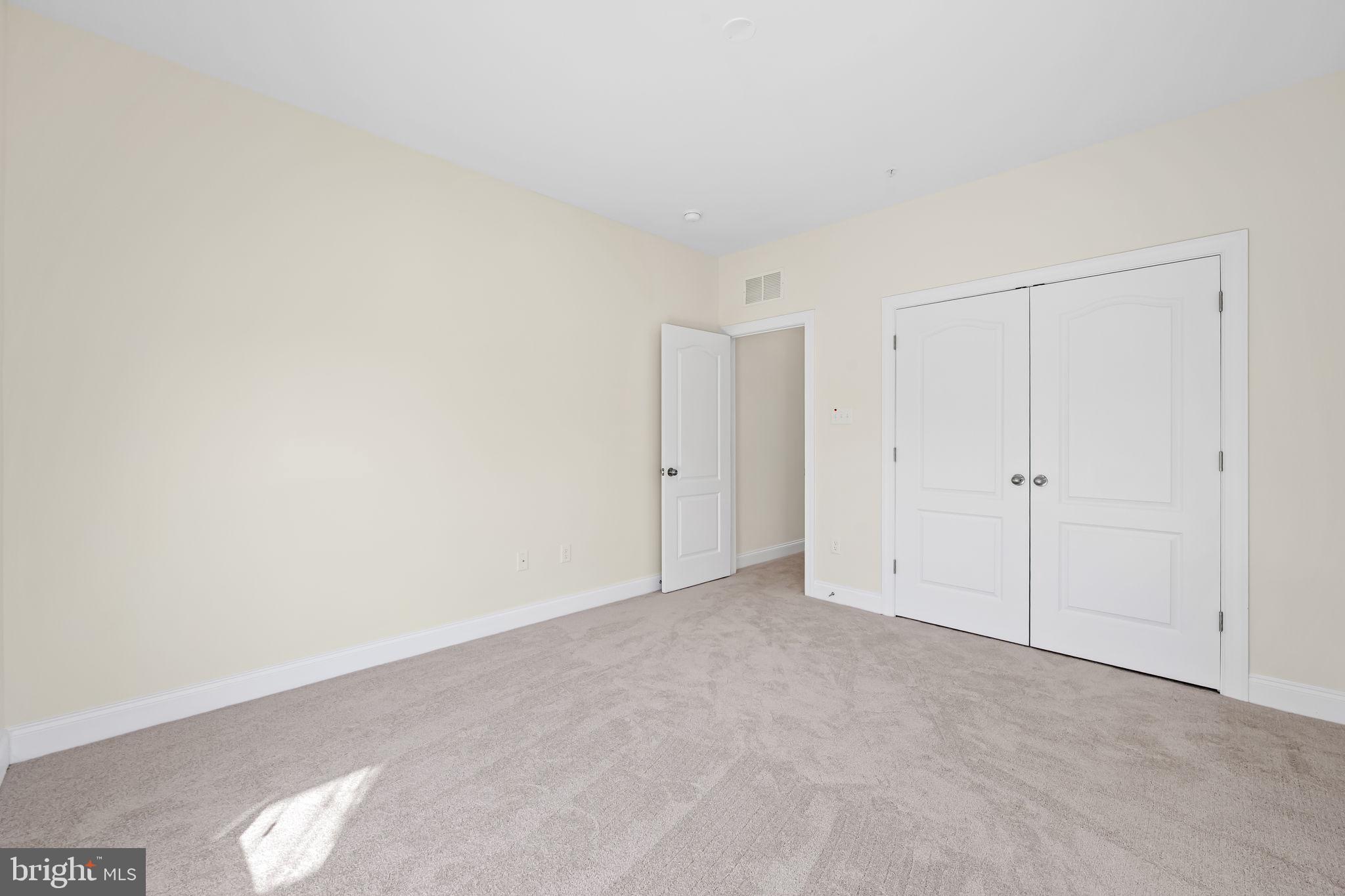 GREENLEIGH AT CROSSROADS - Residential