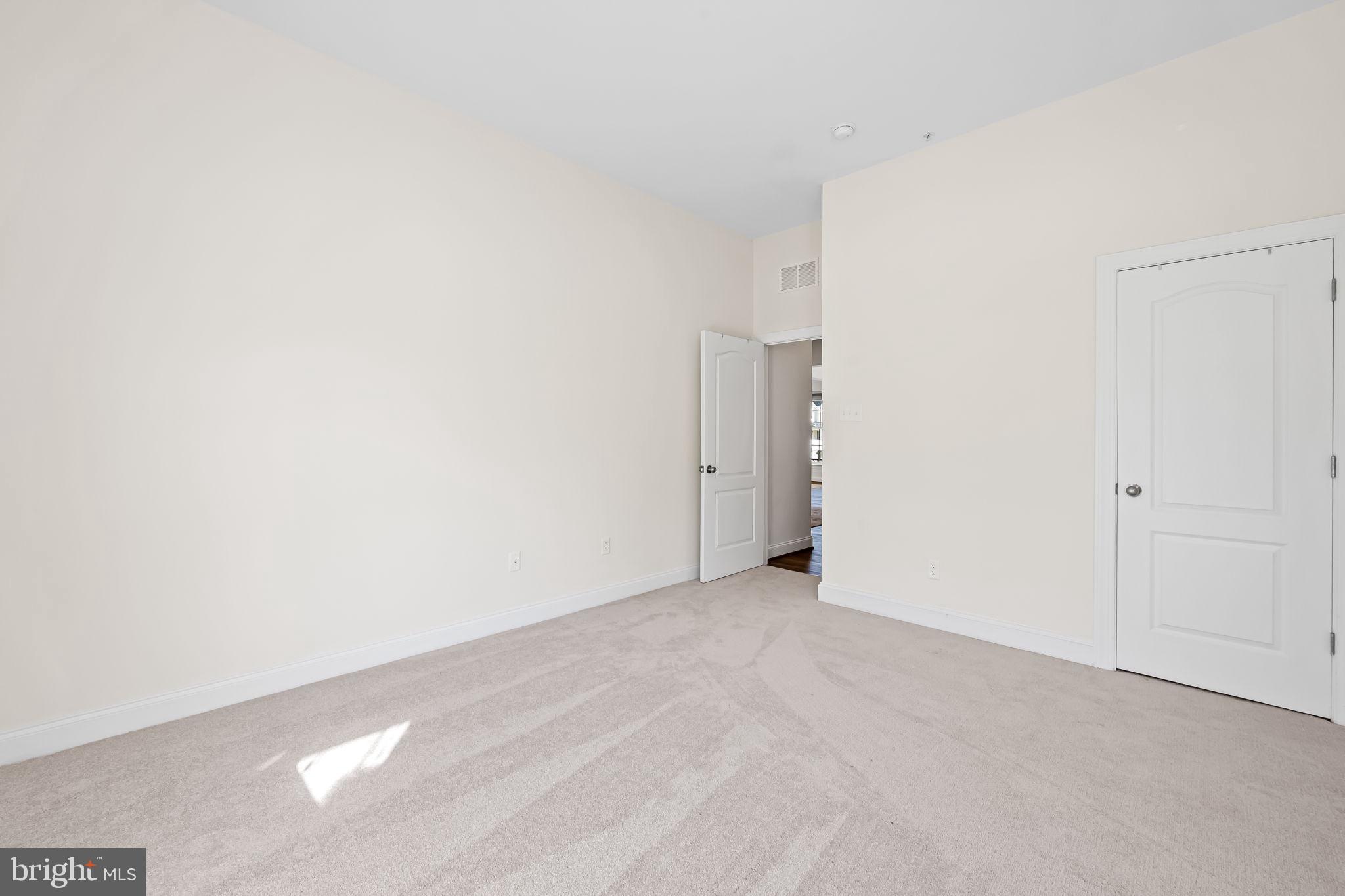 GREENLEIGH AT CROSSROADS - Residential