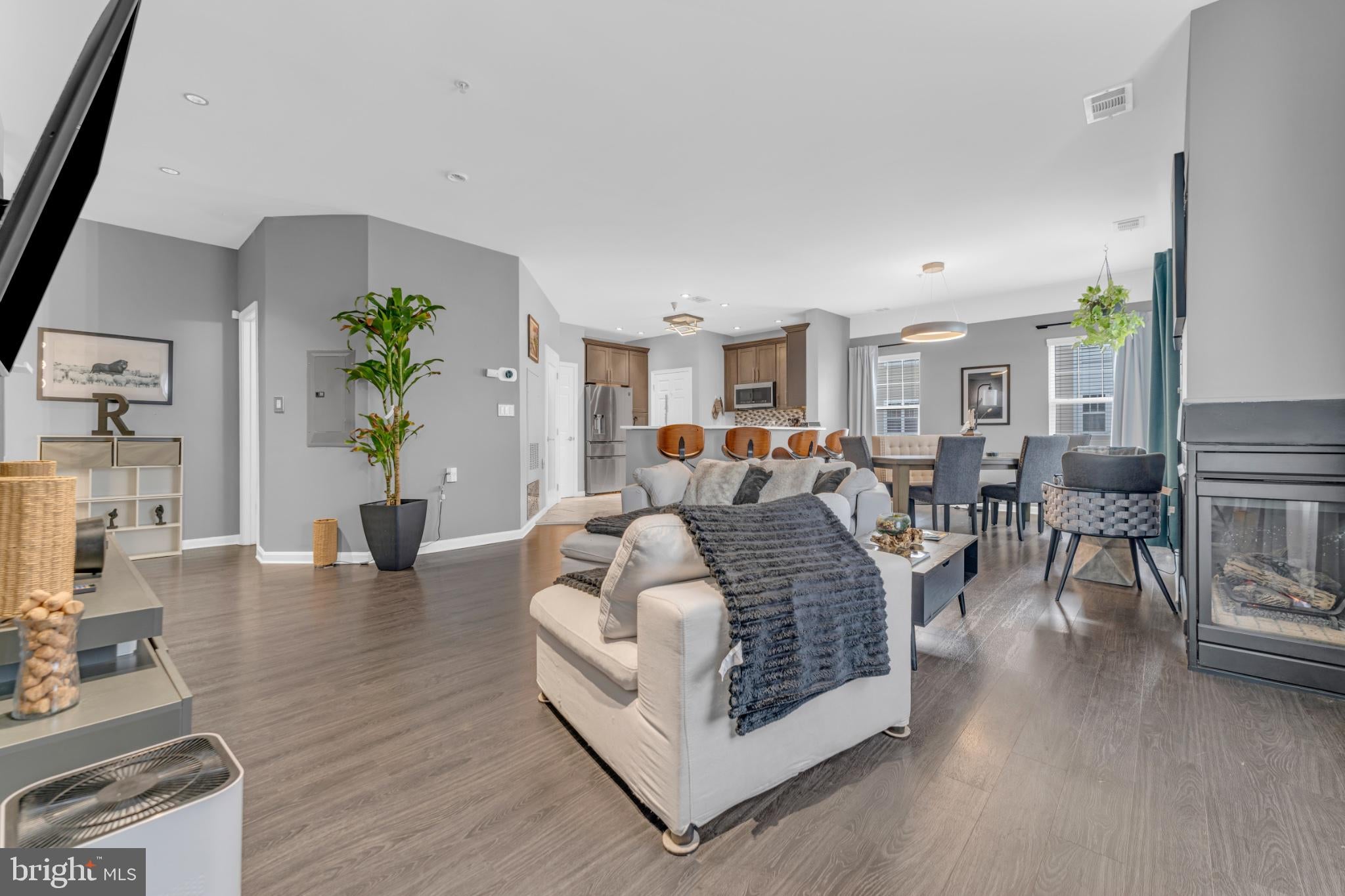 3146 IRMA COURT