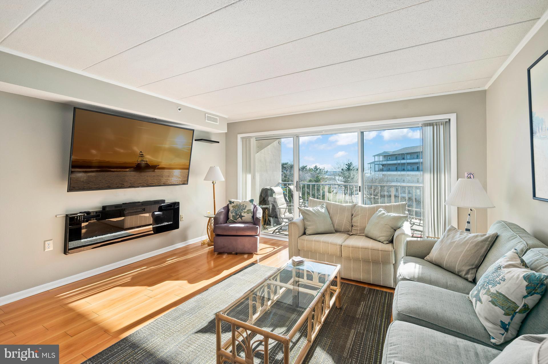 7901 COASTAL HIGHWAY C30403