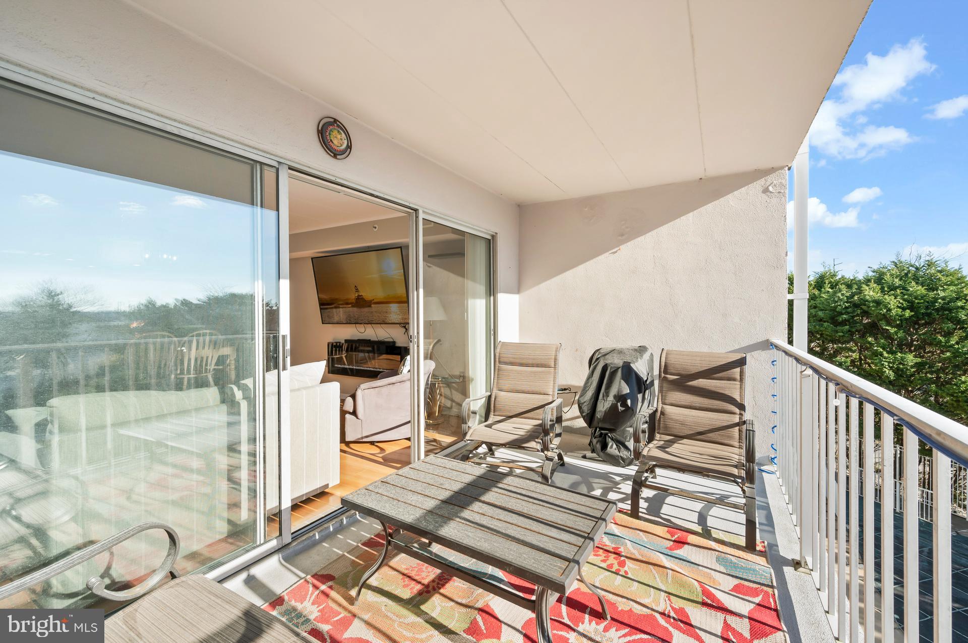 7901 COASTAL HIGHWAY C30403