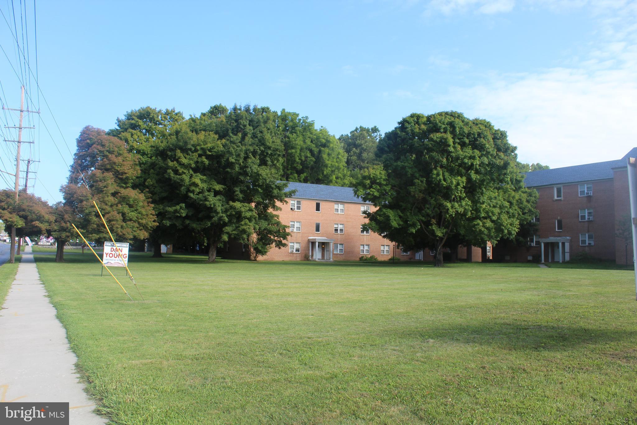 300 NORTHERN AVENUE APT 4D